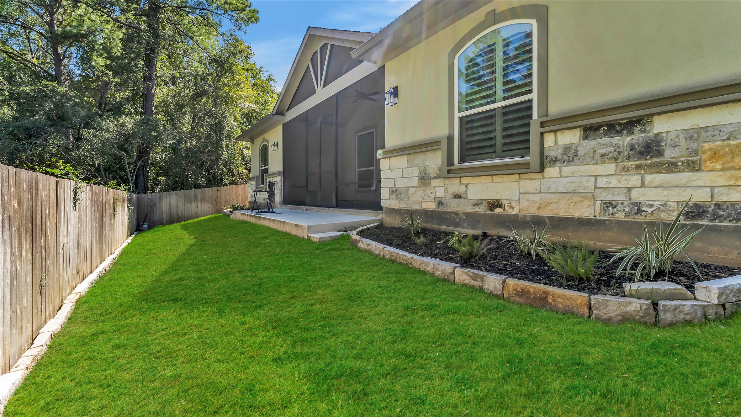 73 Wyndemere Drive Property Photo 19