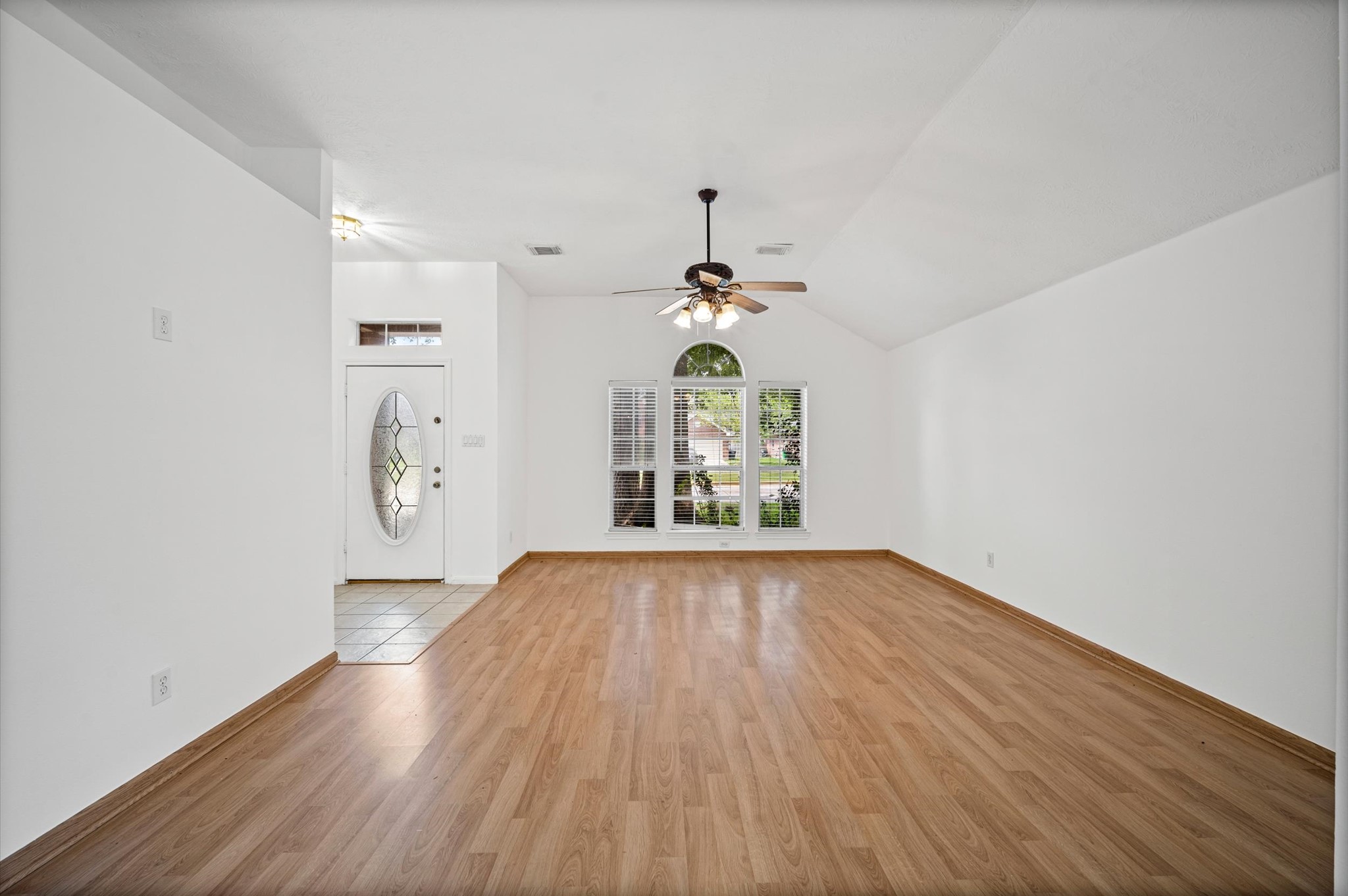 26115 Cypresswood Drive Property Photo 6