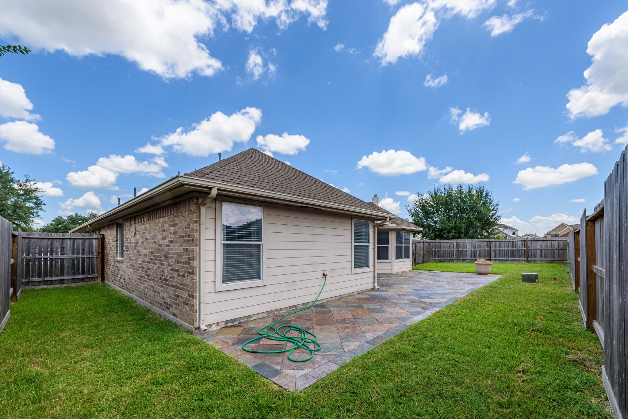 21011 Narrow Gate Drive Property Photo 22