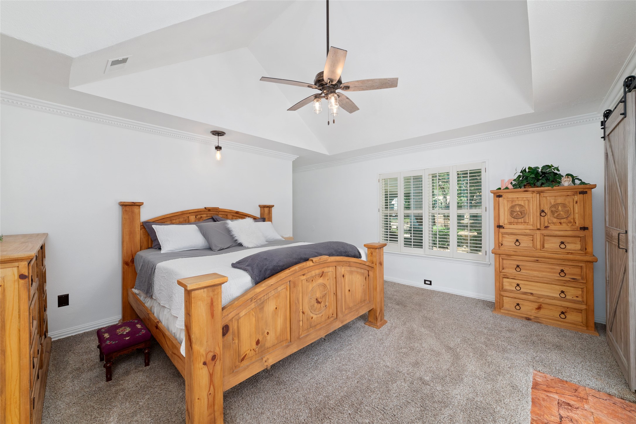 20307 Silbury Court Property Photo 25