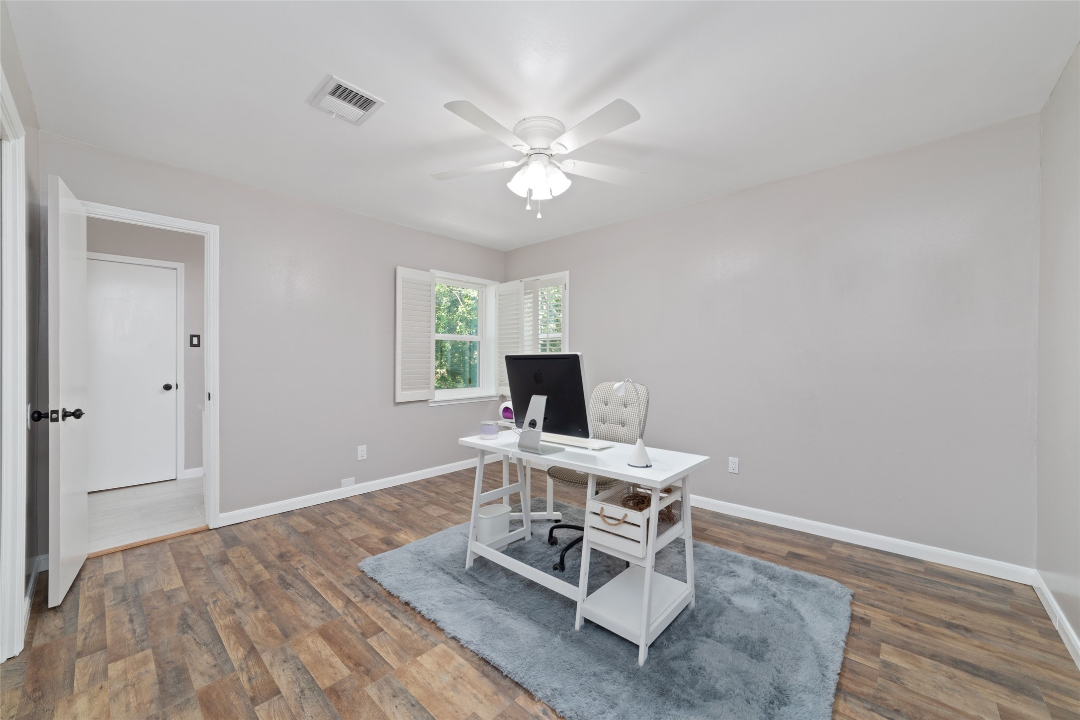 20307 Silbury Court Property Photo 34