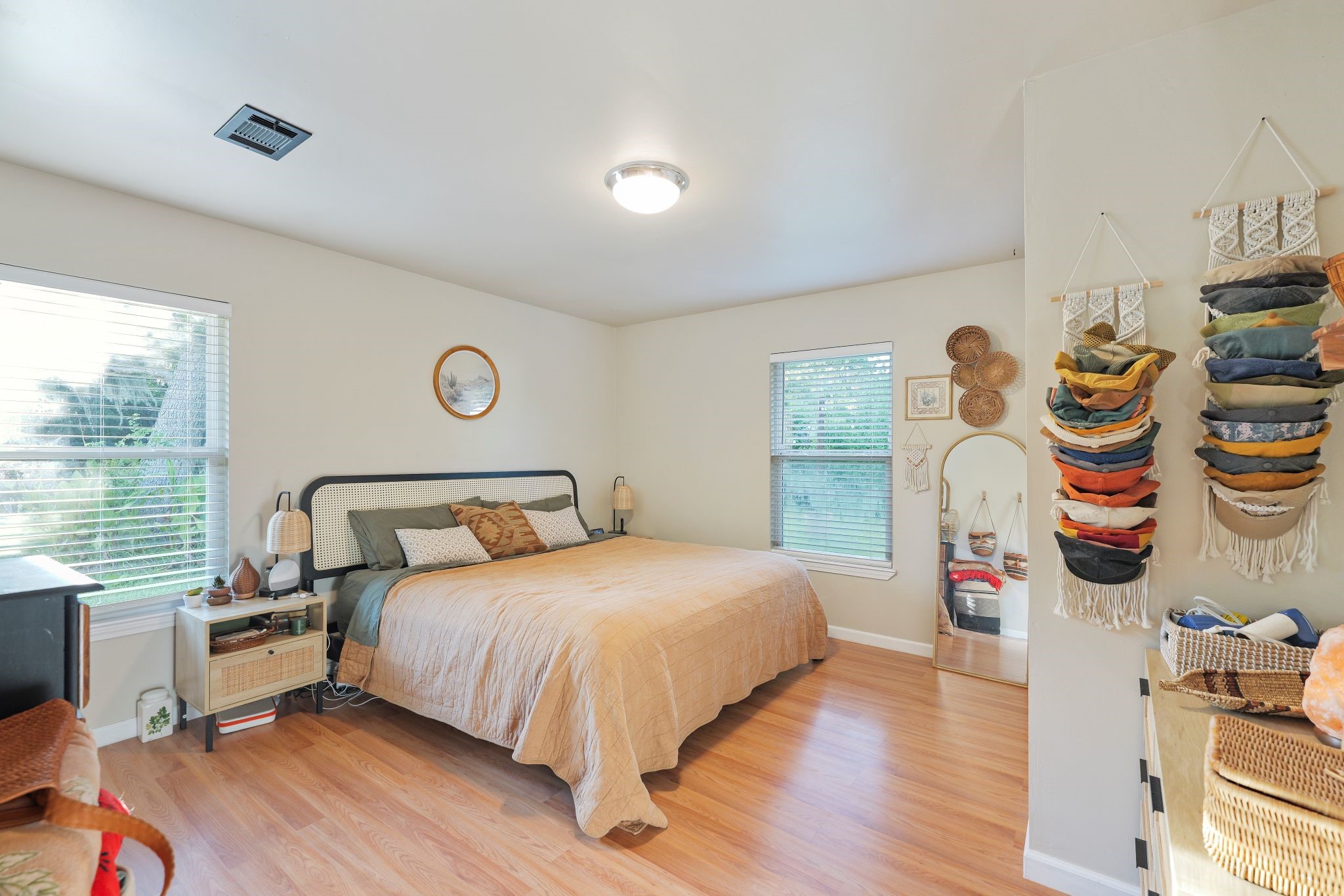 2908 County Road 510a Property Photo 4