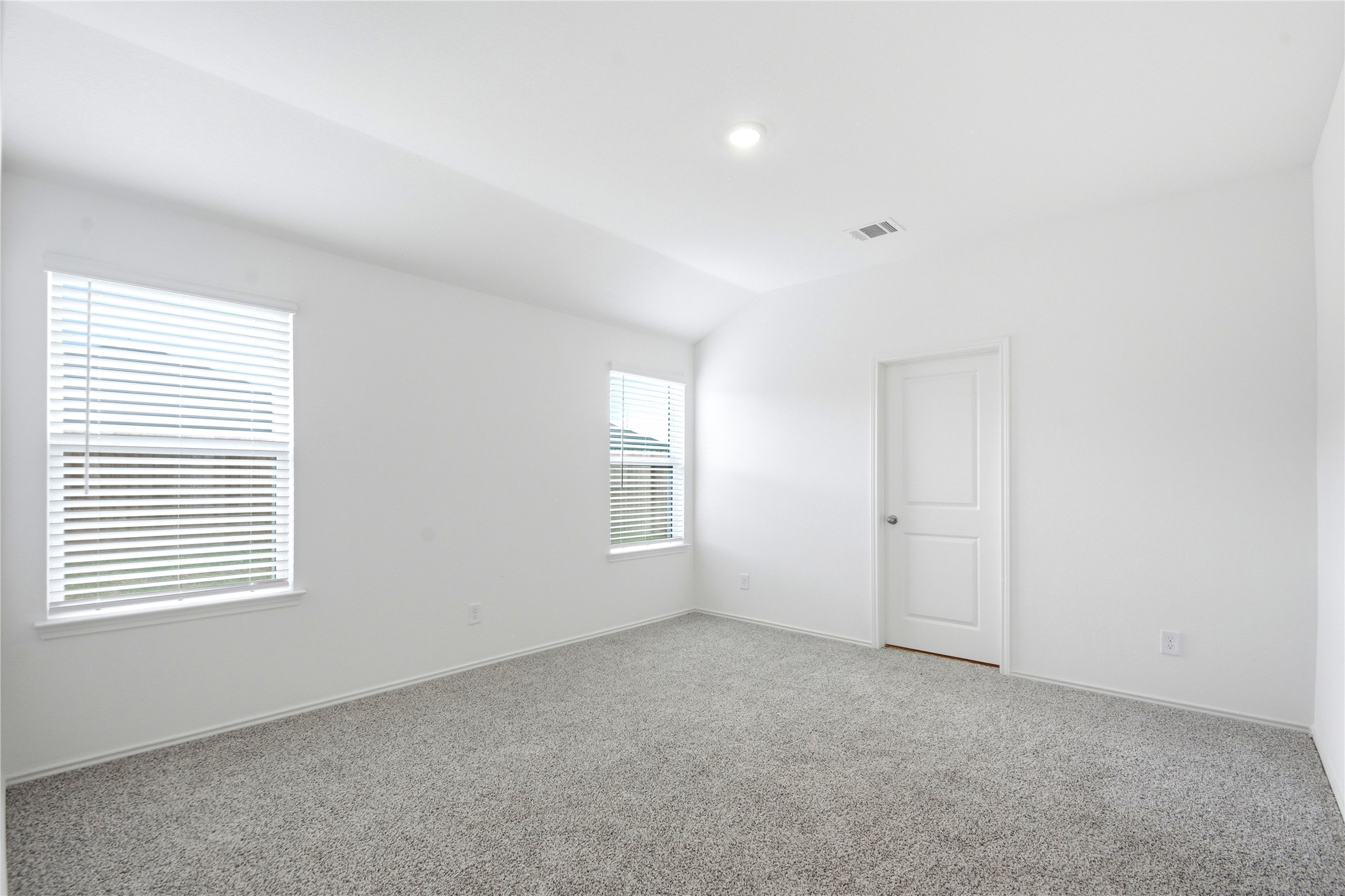 3014 Liams Tower Ln Property Photo 8