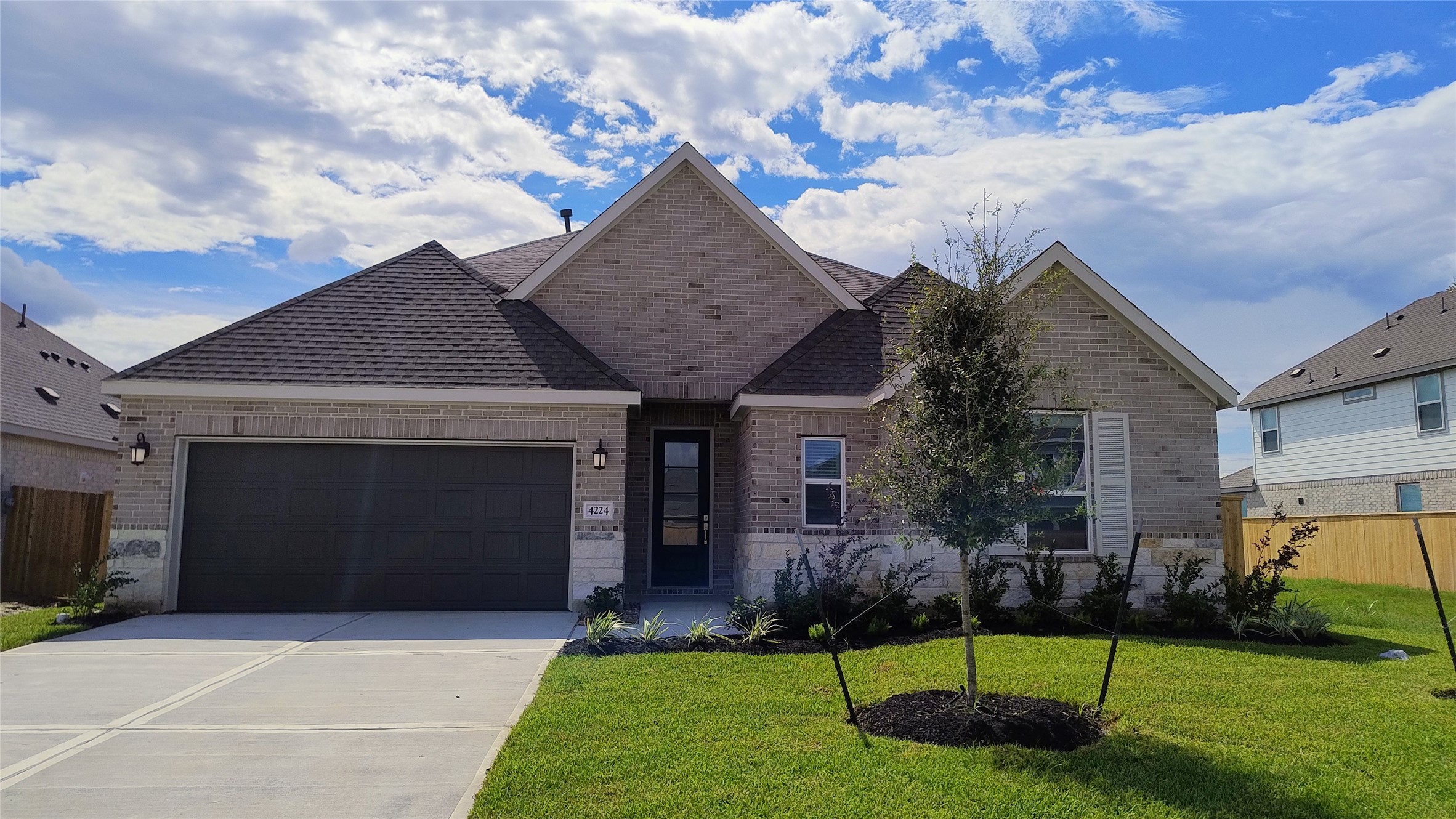 4224 Centennial Ridge Drive Property Photo 1