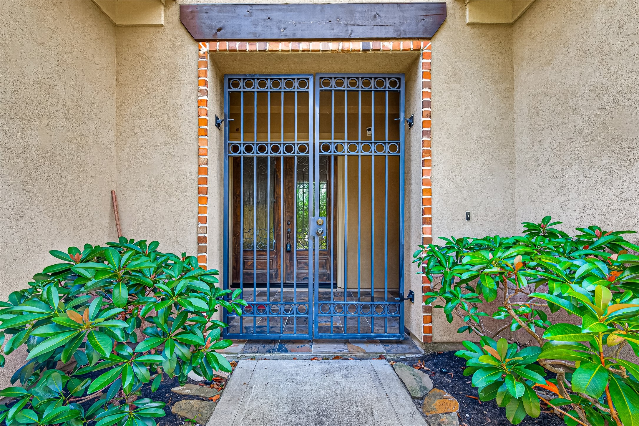 17803 Hayward Hill Drive Property Photo 4