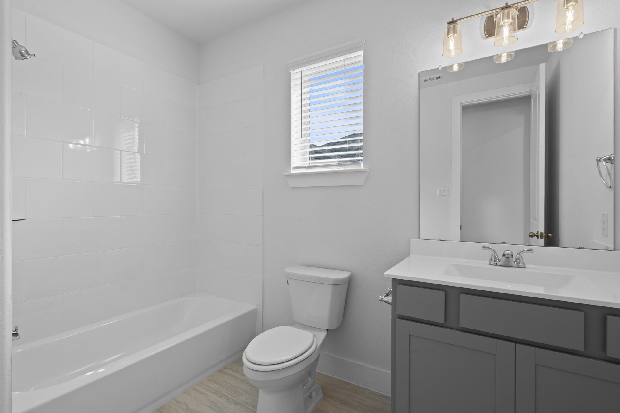 128 Coastal Prairie Drive Property Photo 17