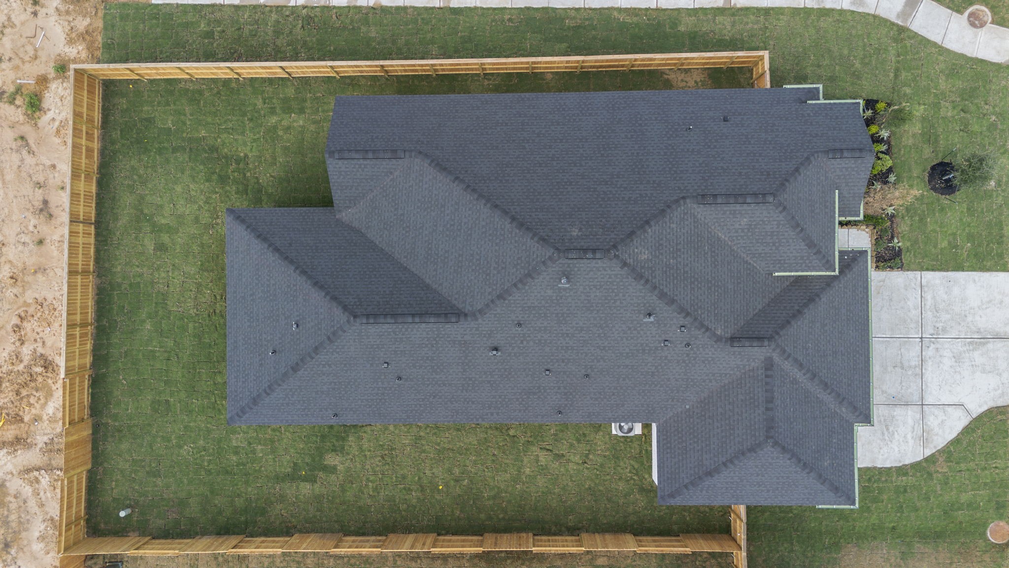 128 Coastal Prairie Drive Property Photo 26