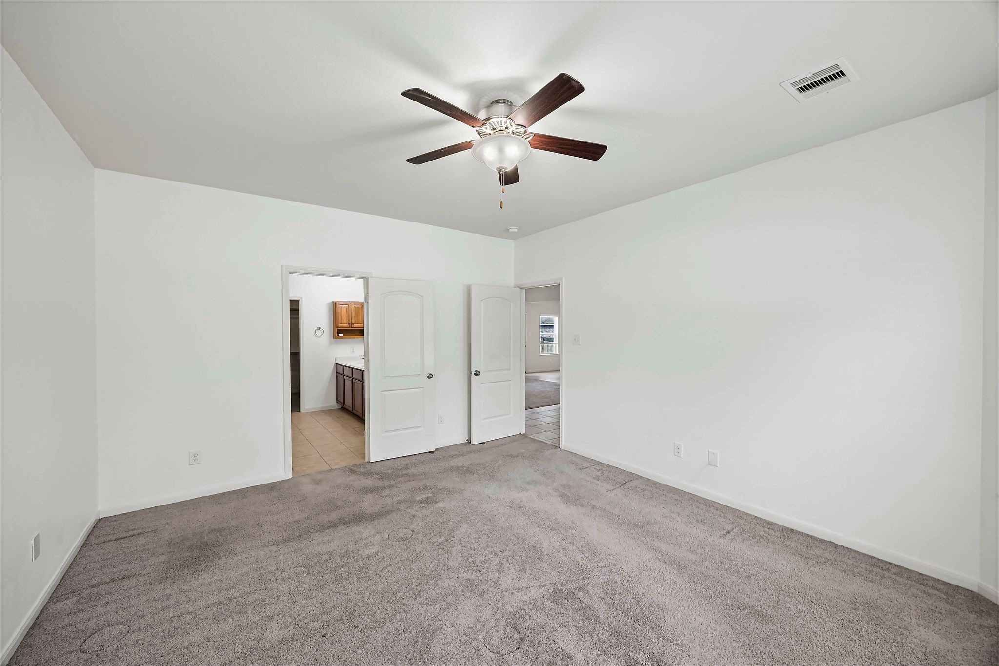 20535 Marker Ridge Drive Property Photo 7