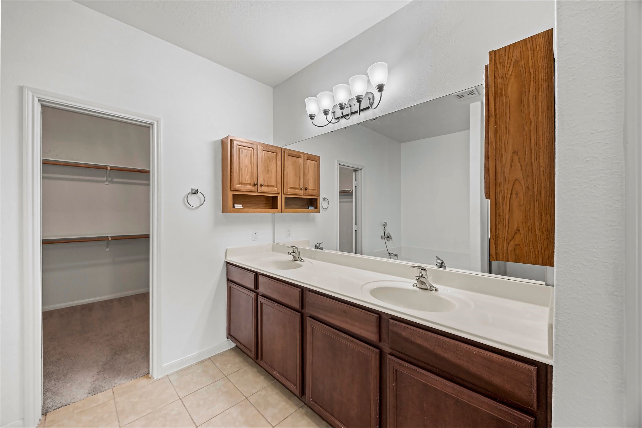 20535 Marker Ridge Drive Property Photo 8