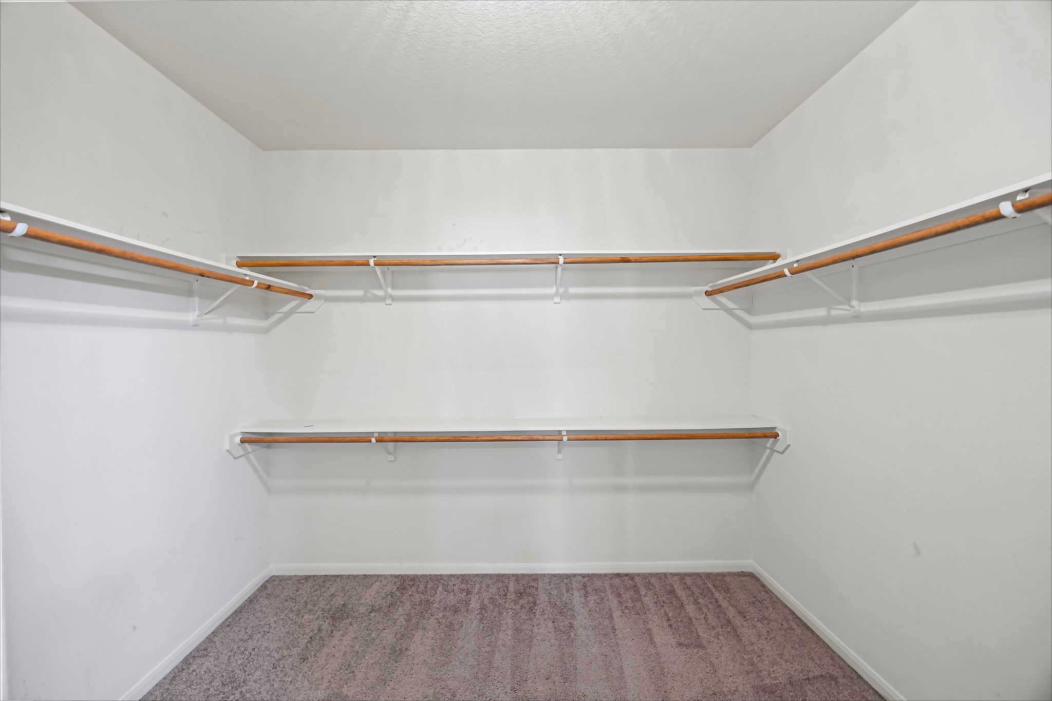 20535 Marker Ridge Drive Property Photo 10