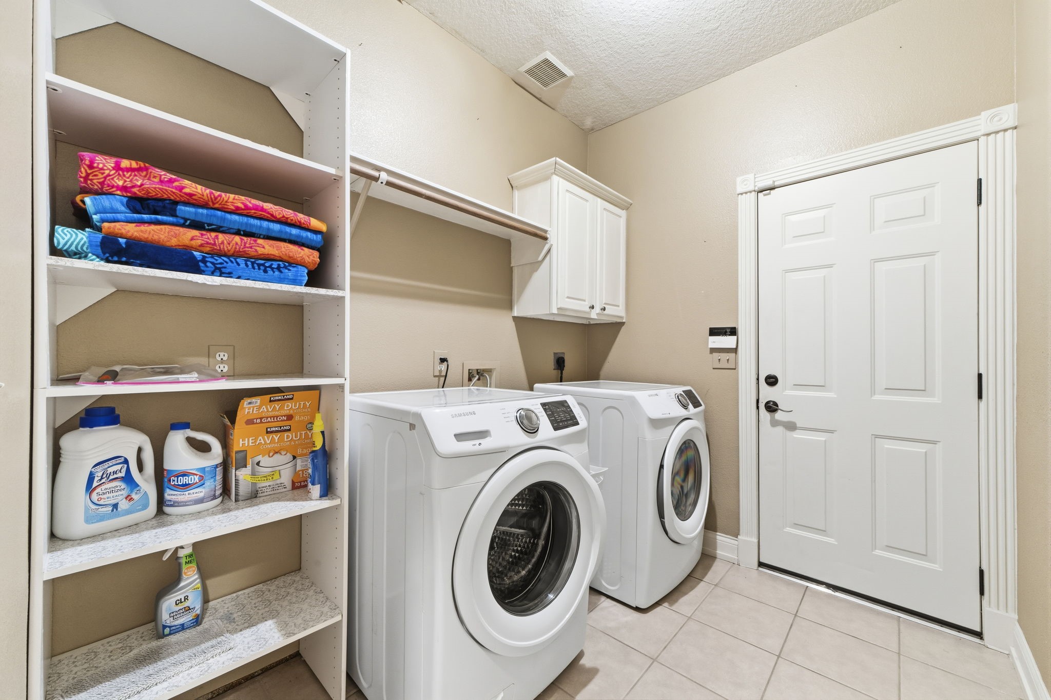 11823 Canyon Mills Drive Property Photo 19