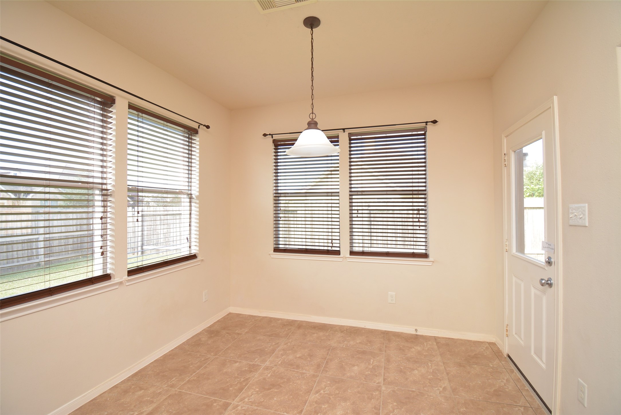 26114 Silver Timbers Lane Property Photo 11