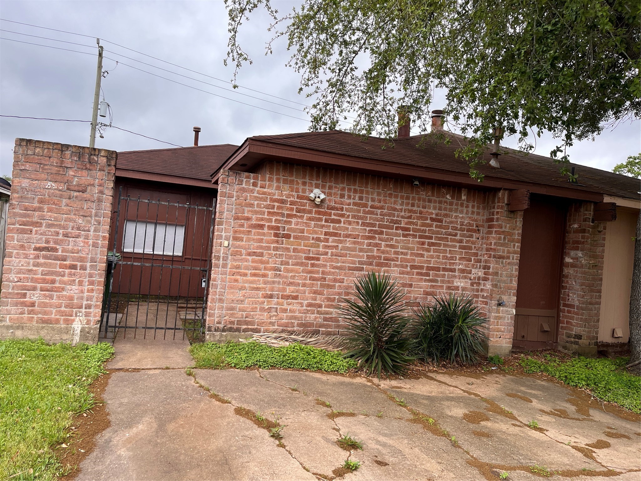 5415 Ridgemont Place Property Photo 2