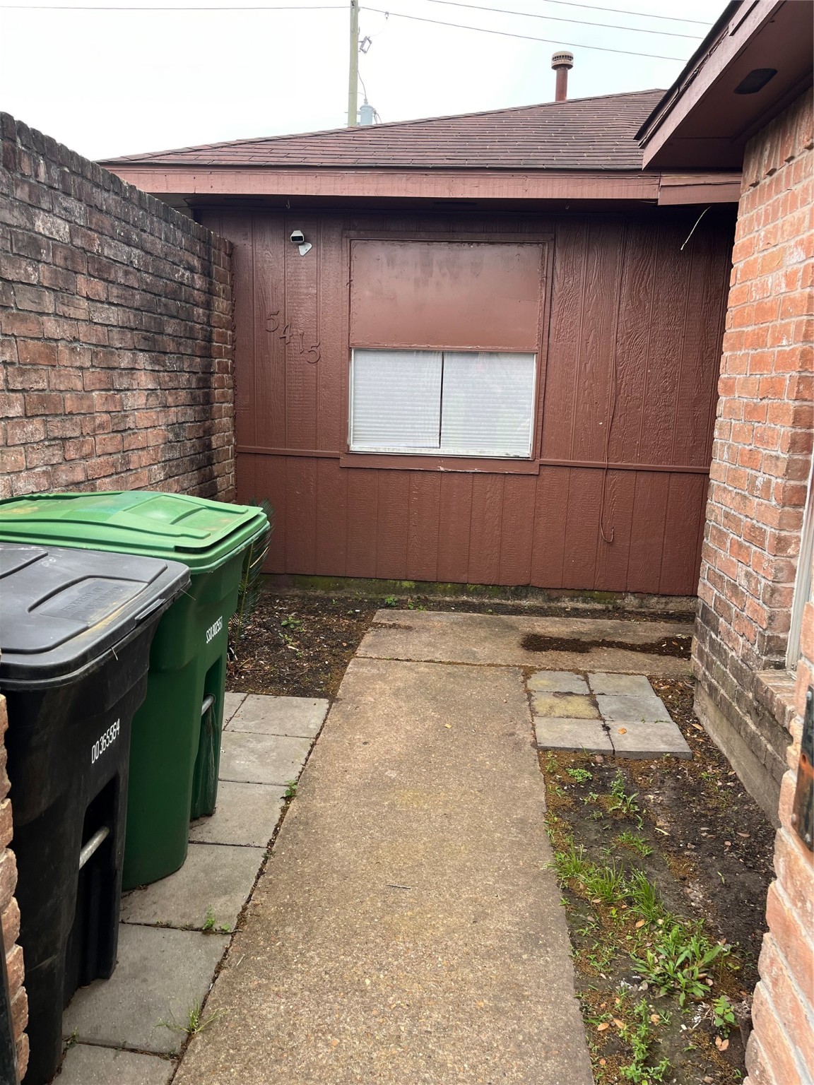 5415 Ridgemont Place Property Photo 3
