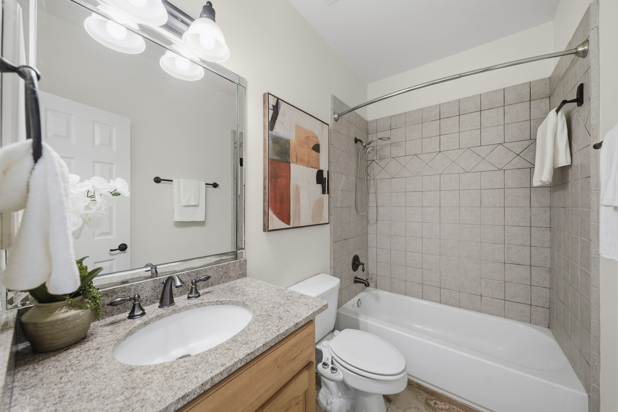 1525 Rosewood Street Property Photo 30