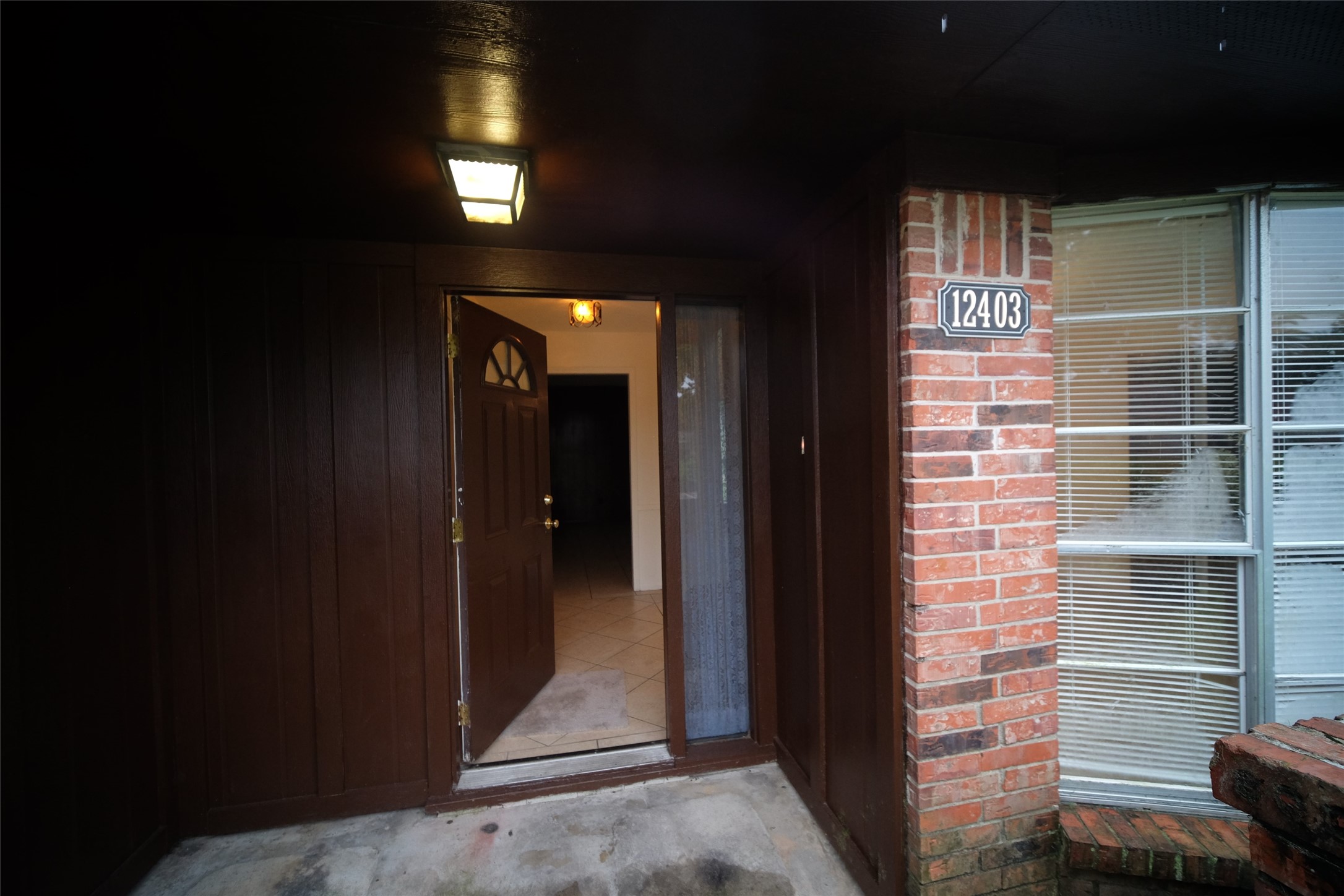 12403 Bexley Drive Property Photo 3