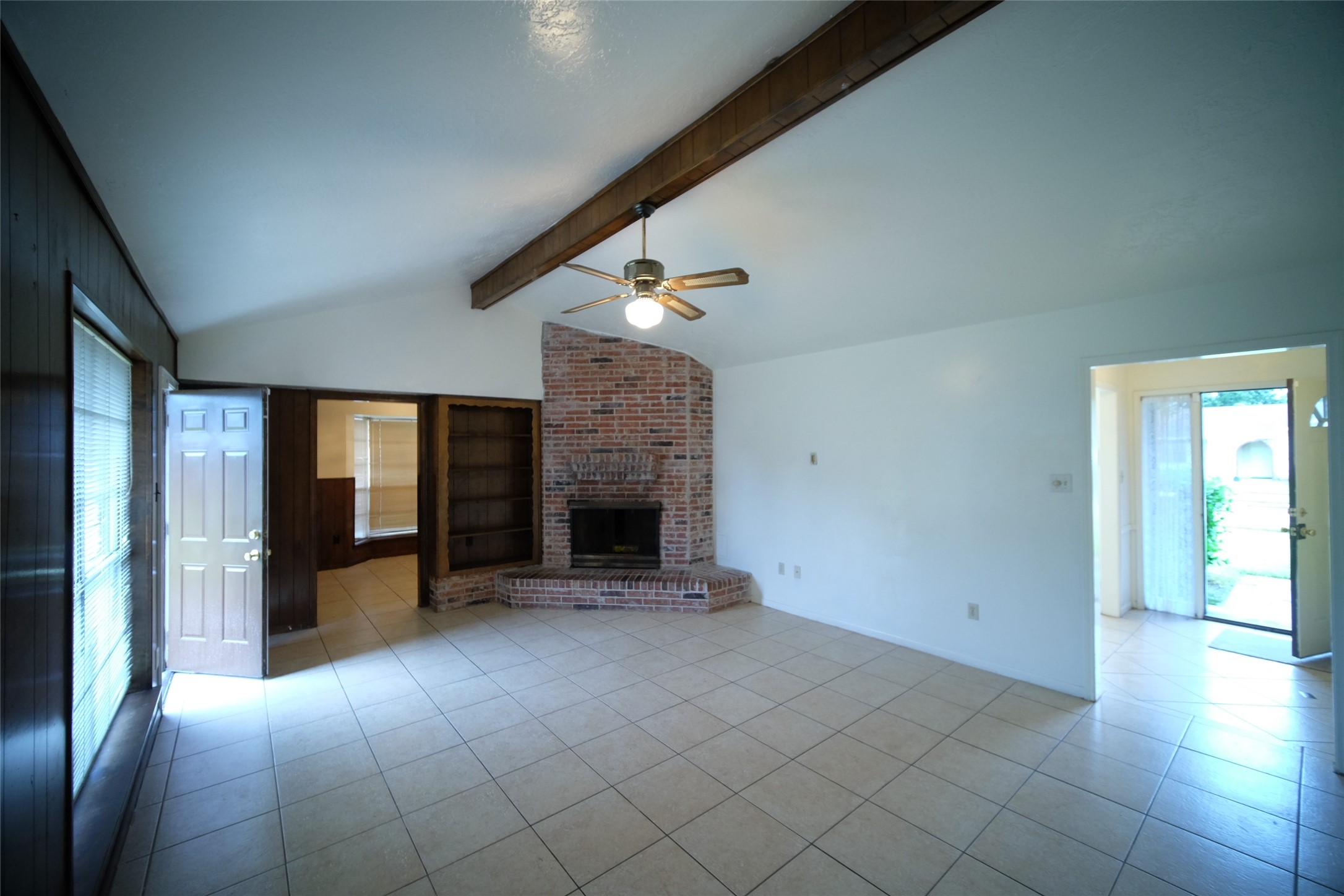 12403 Bexley Drive Property Photo 5