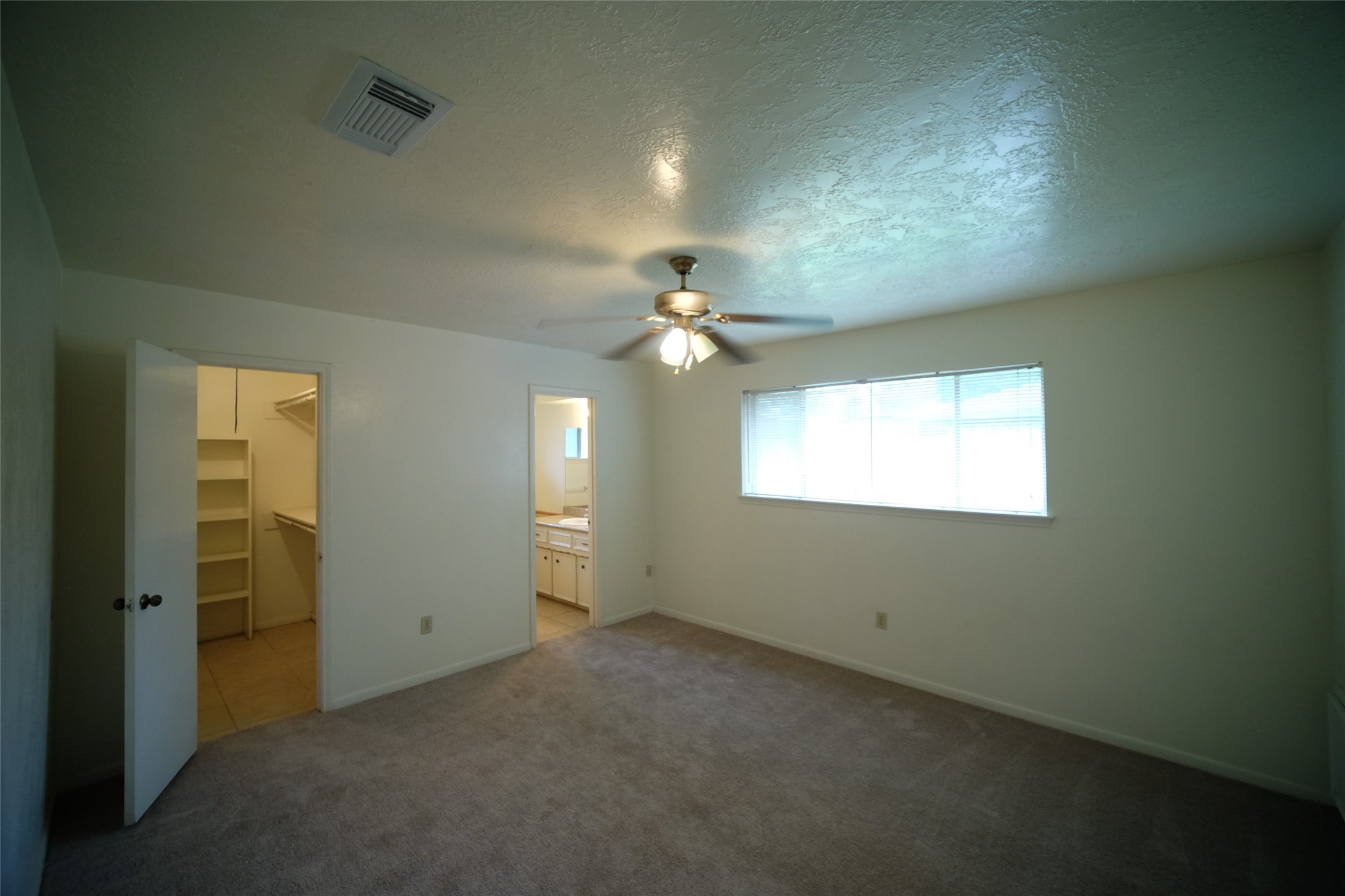12403 Bexley Drive Property Photo 12
