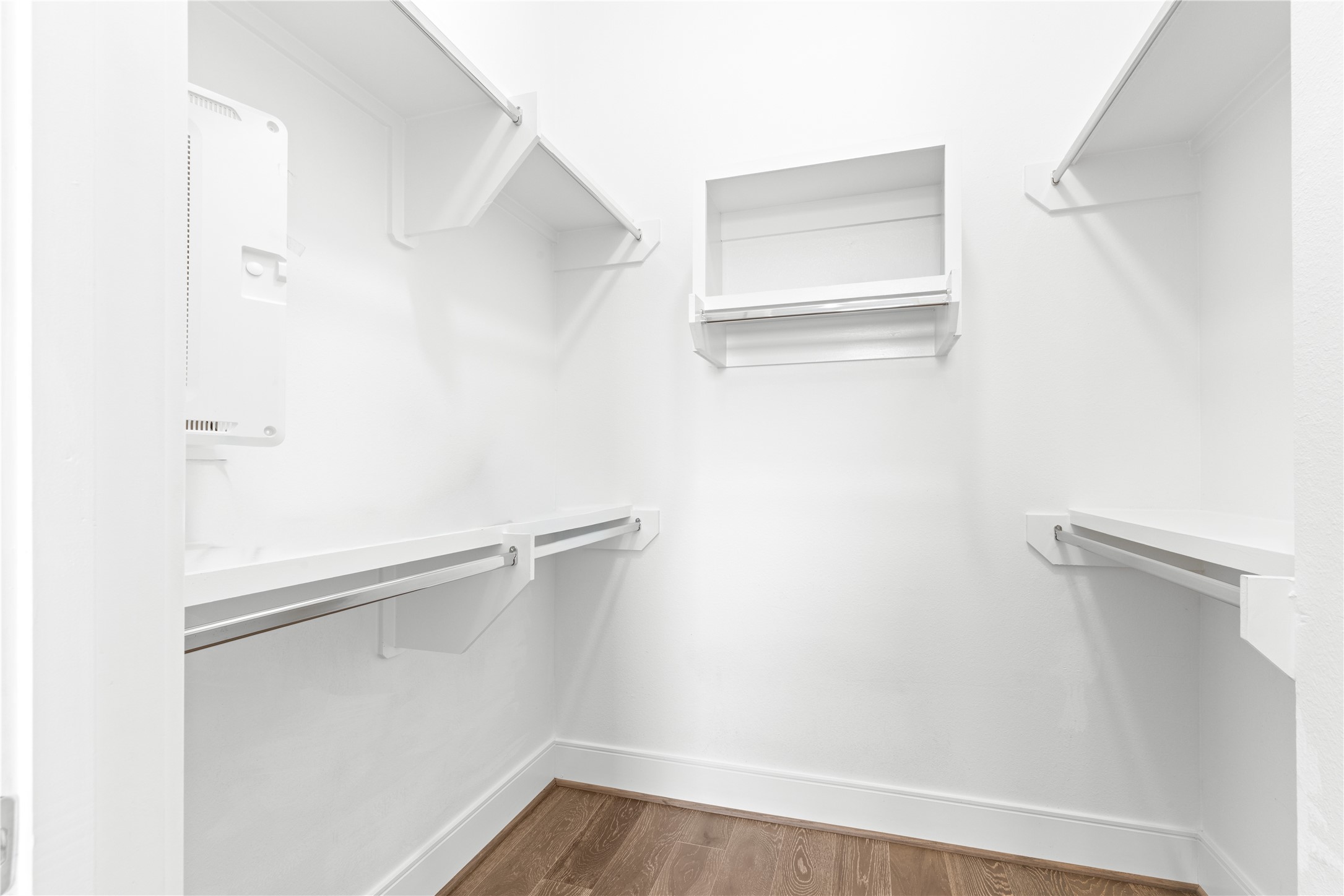 1215 Hickory Street C Property Photo 22