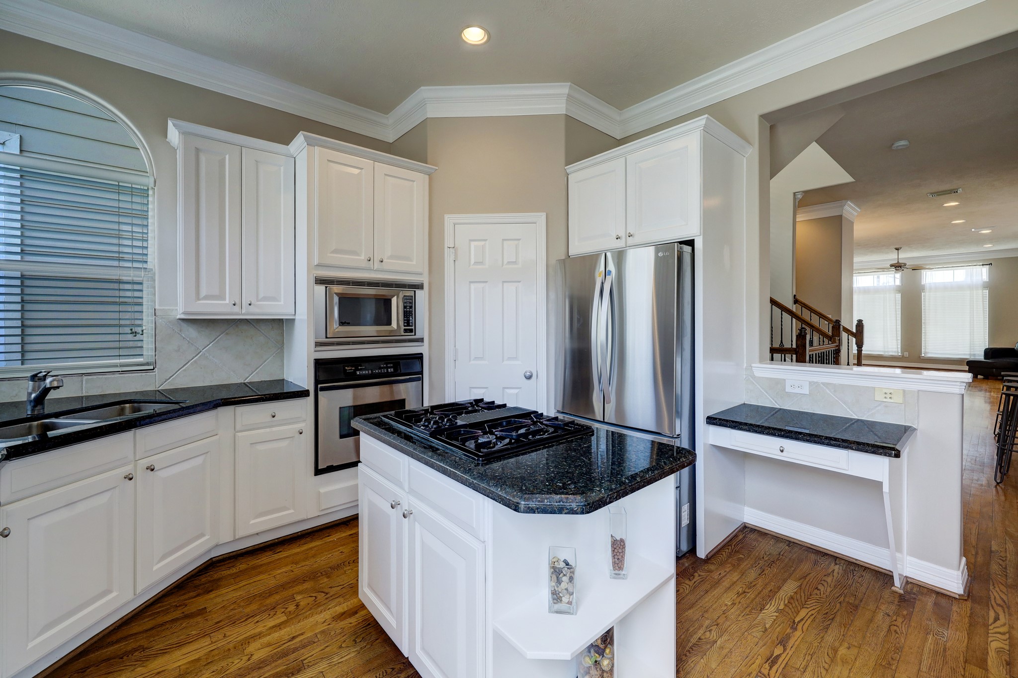 623 Knox Street Property Photo 15