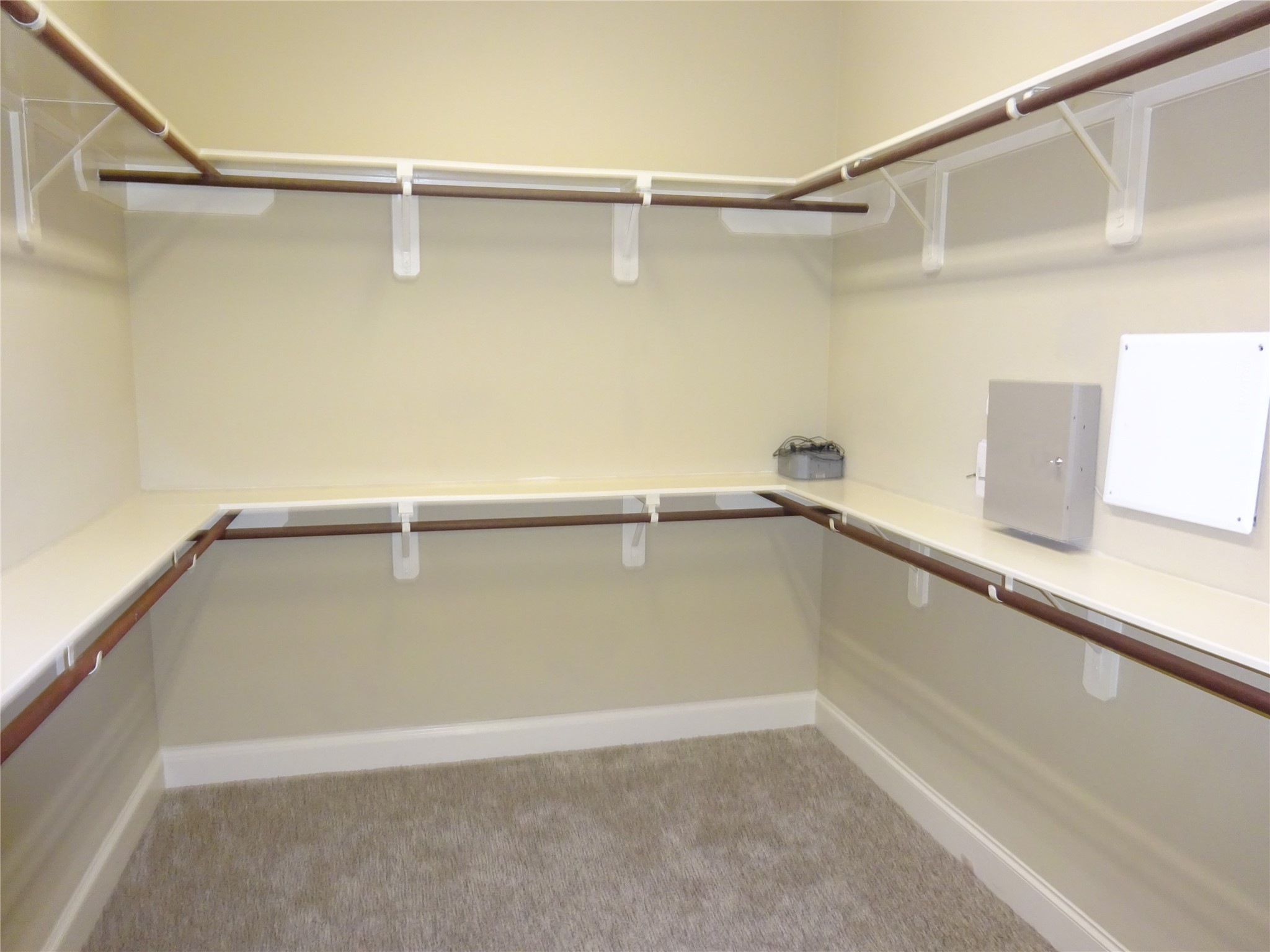 3047 Sandstone Creek Lane Property Photo 13