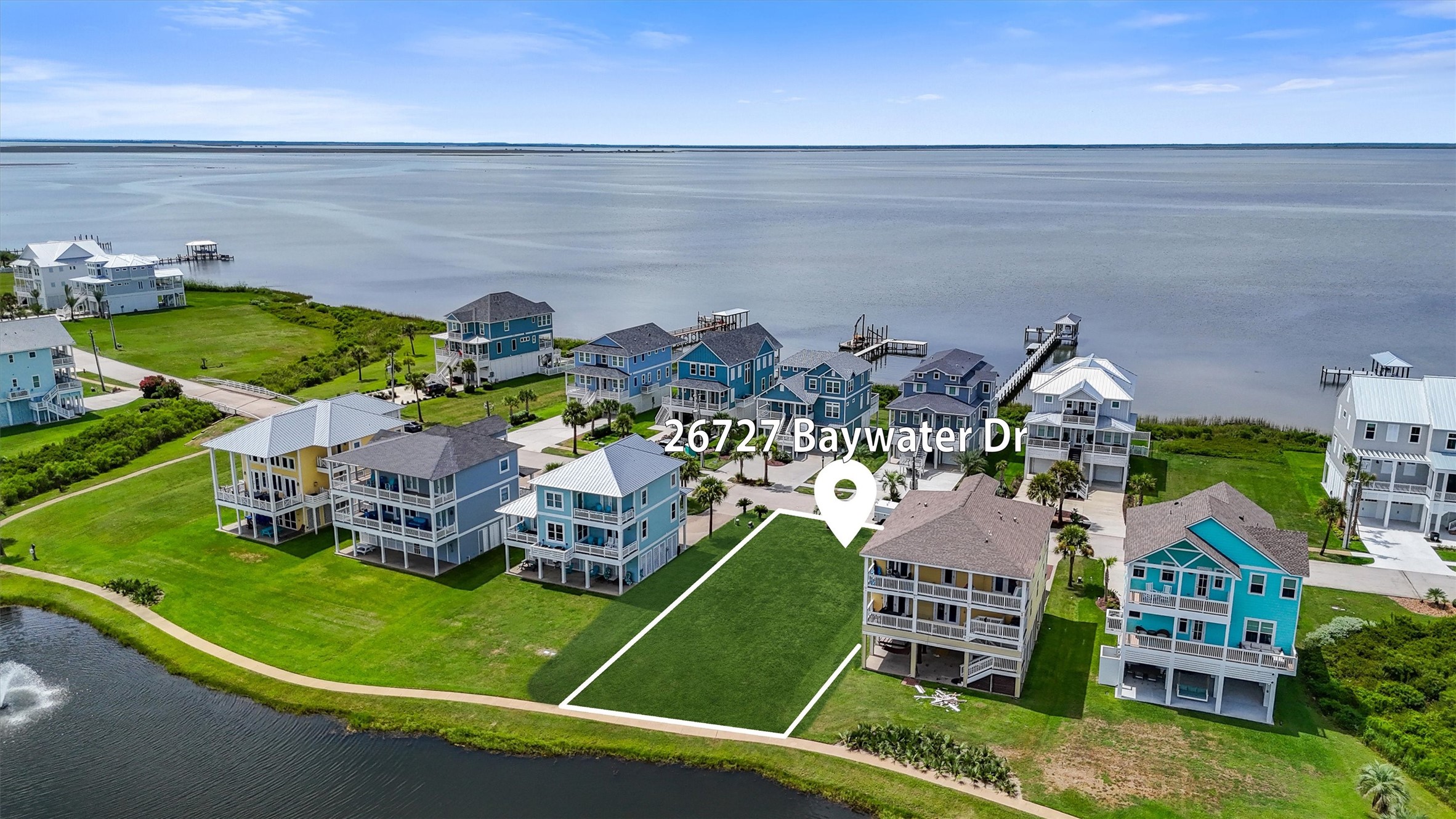 26727 Bay Water Drive Property Photo 1