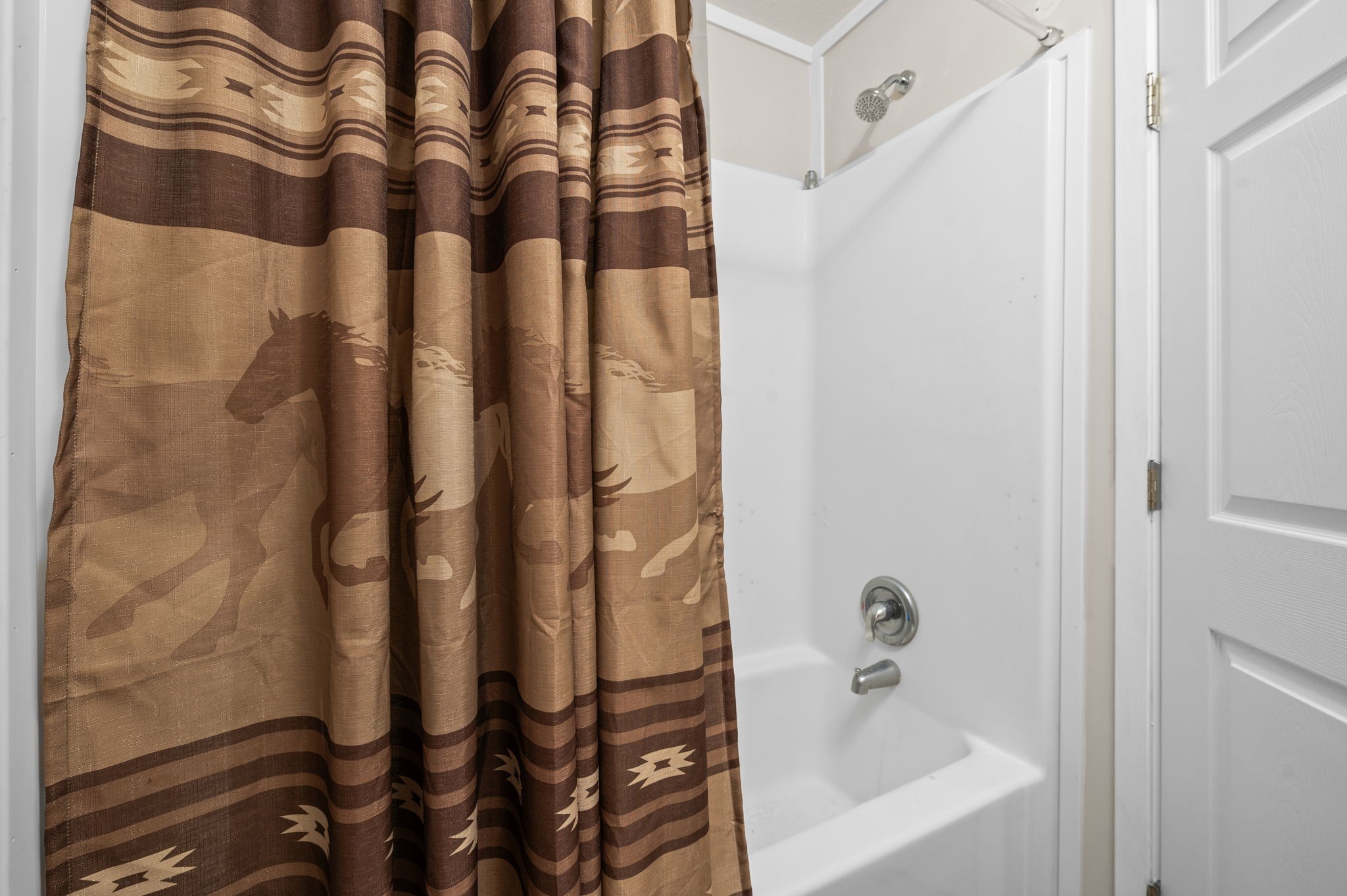 1108 County Road 152 Property Photo 38