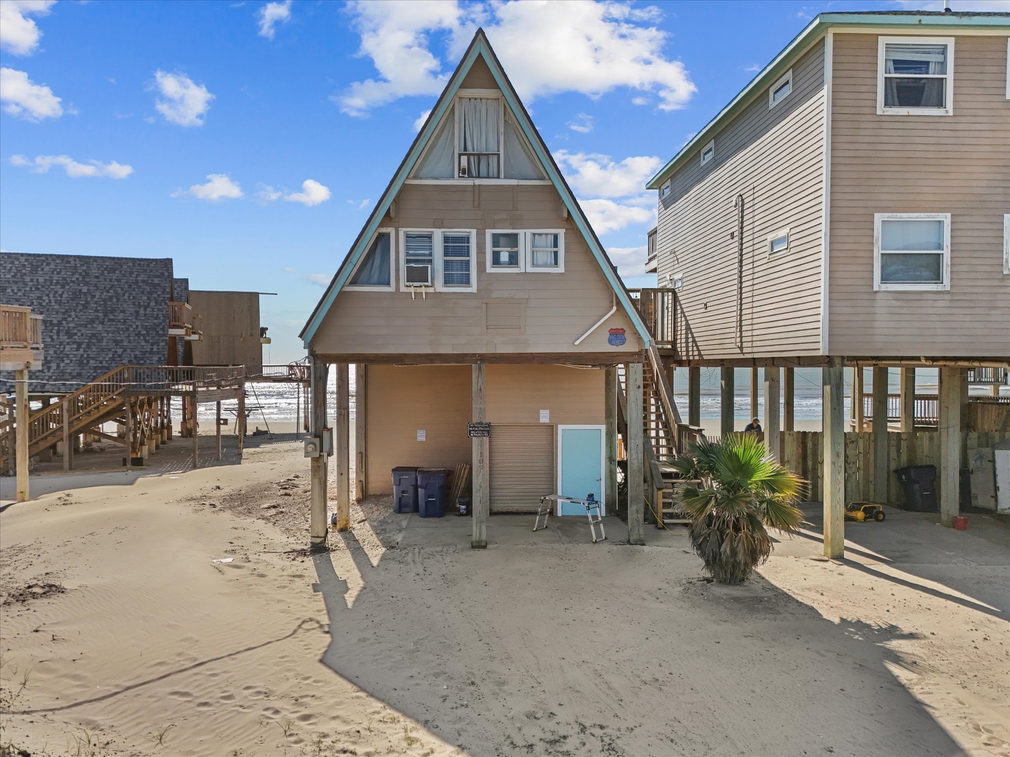 109 Beach Dr Property Photo