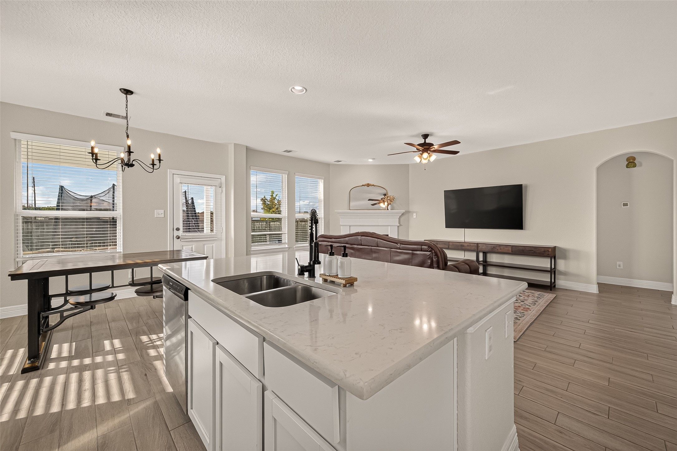 3603 Gentle Meadow Drive Property Photo 16