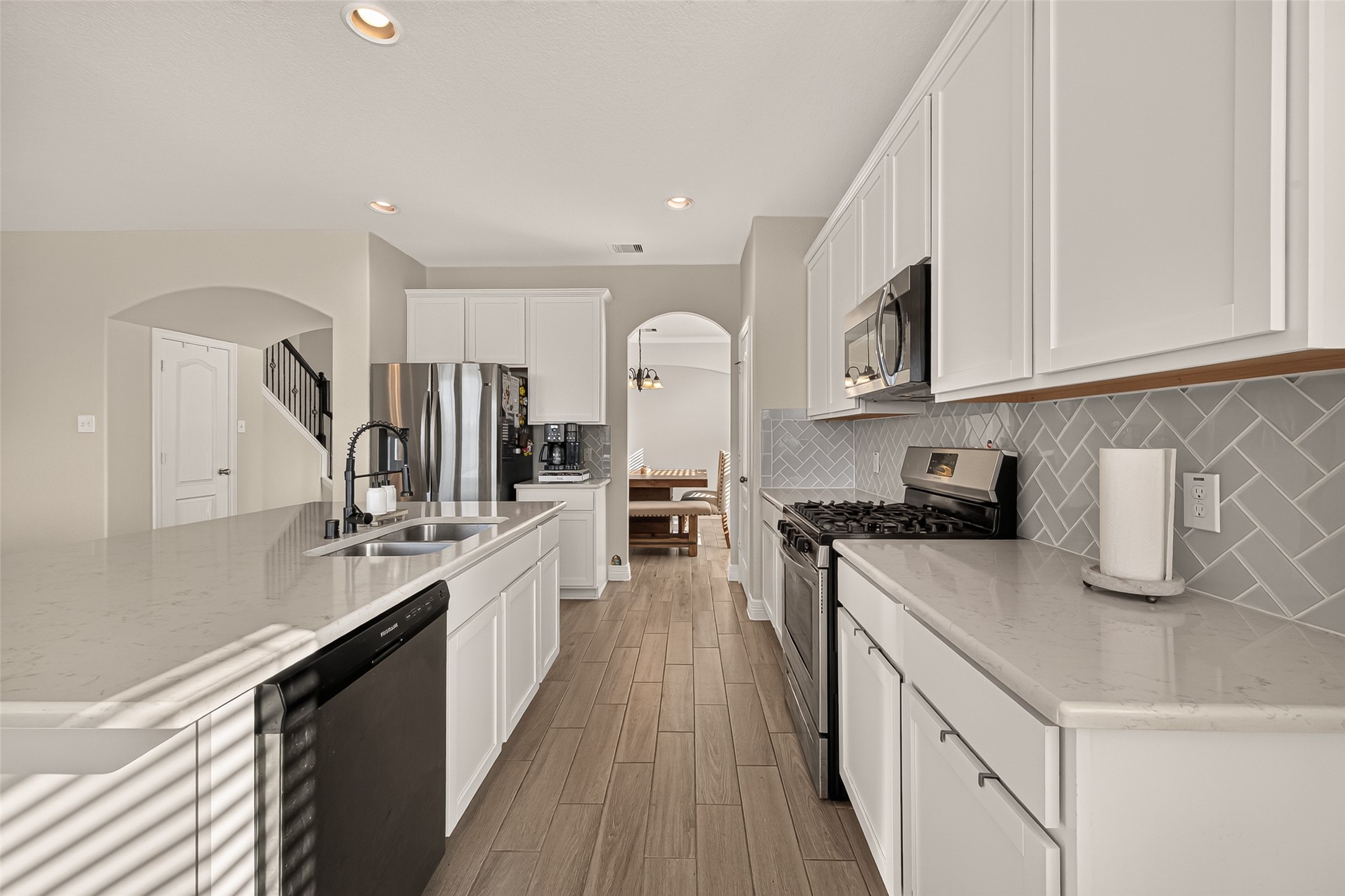 3603 Gentle Meadow Drive Property Photo 17