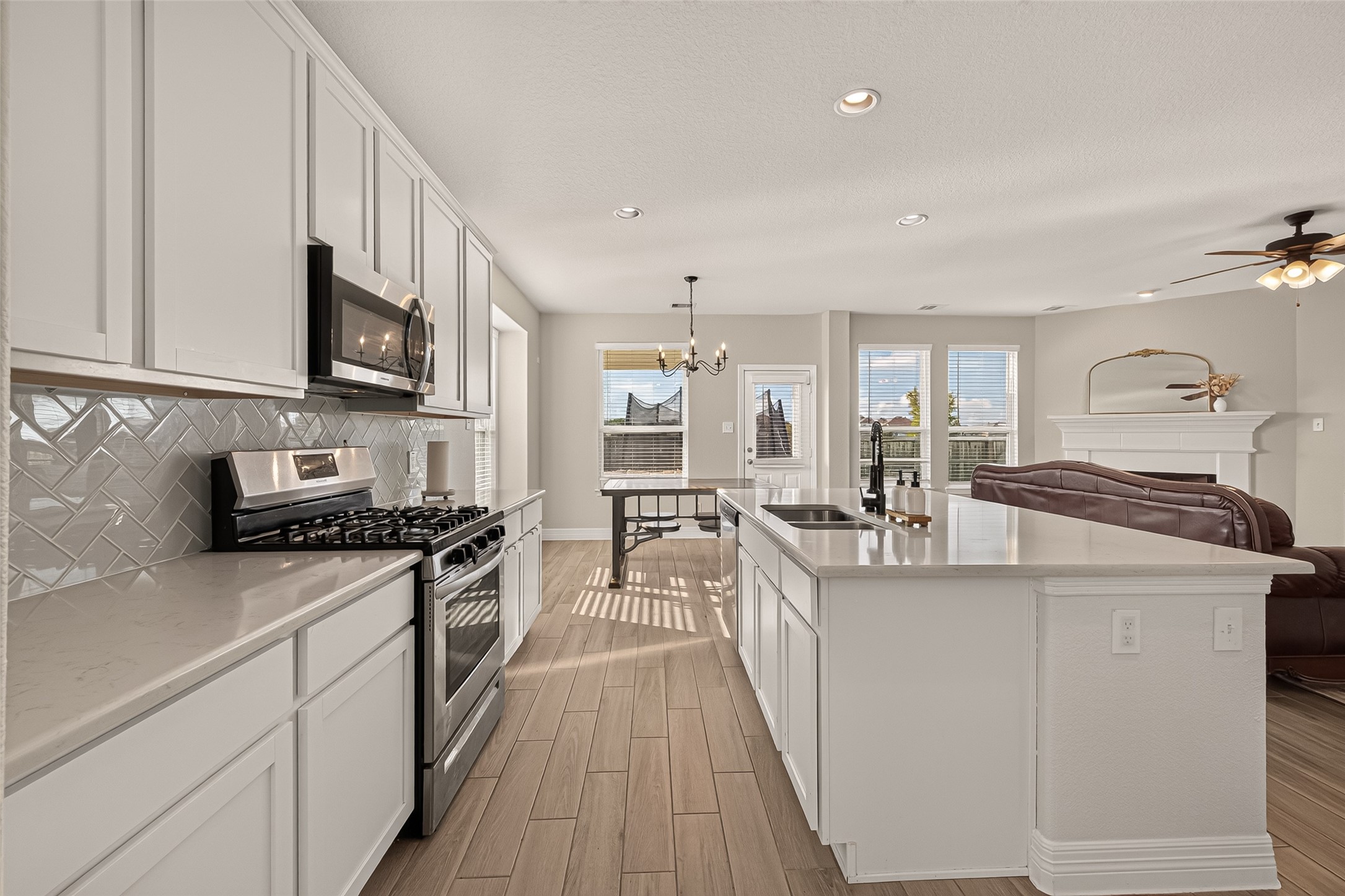 3603 Gentle Meadow Drive Property Photo 18