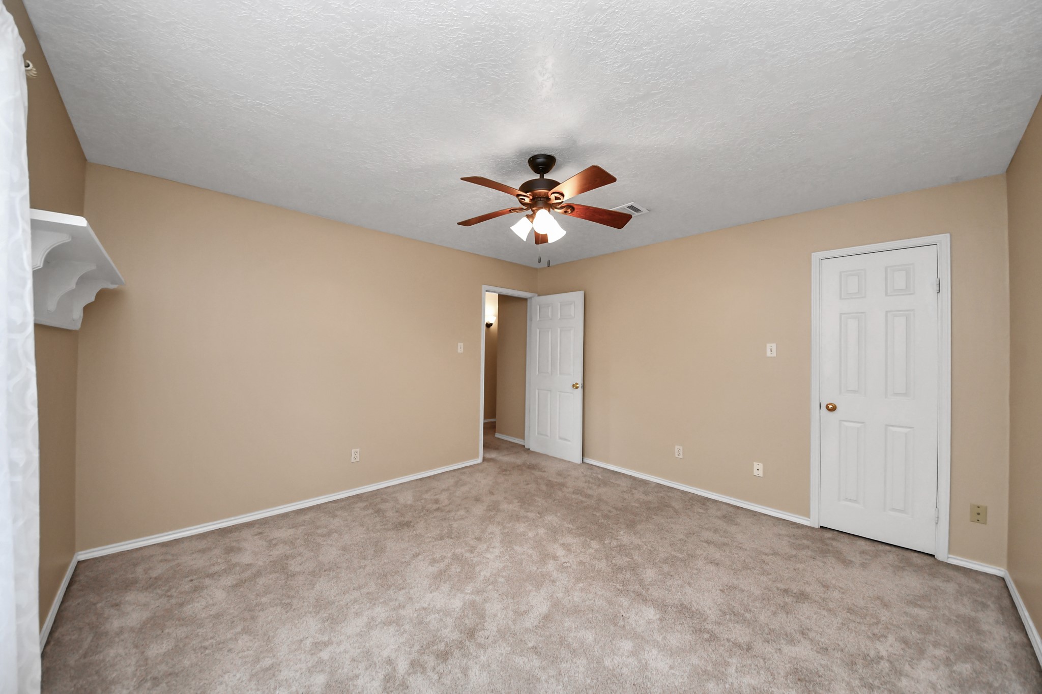 14515 Moss Creek Lane Property Photo 40