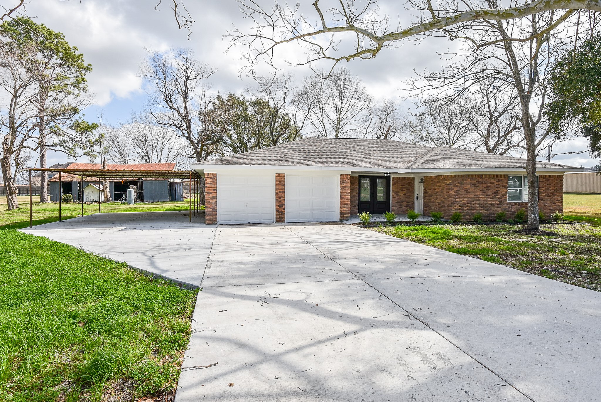 2751 Piper Road Property Photo 3