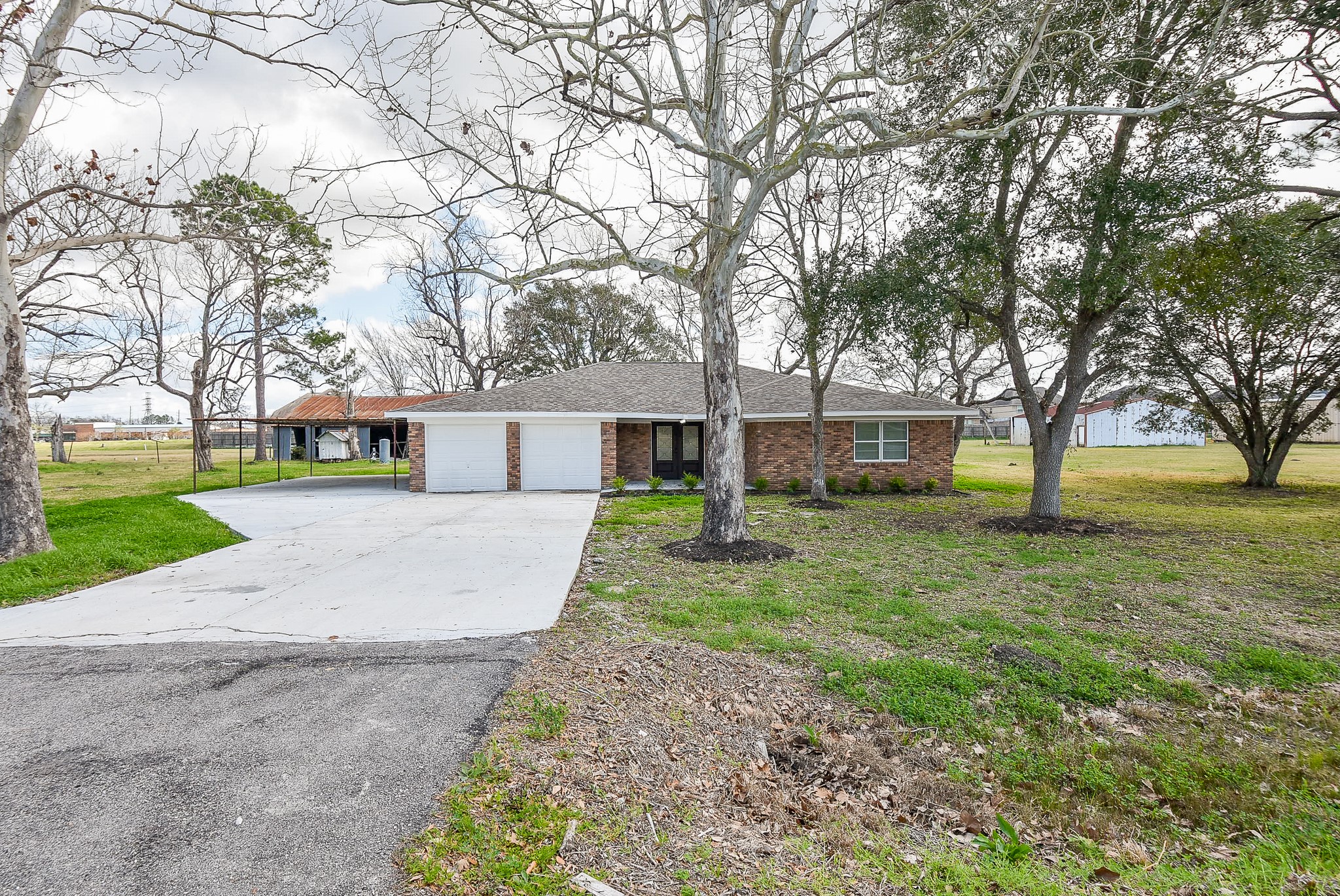 2751 Piper Road Property Photo 4