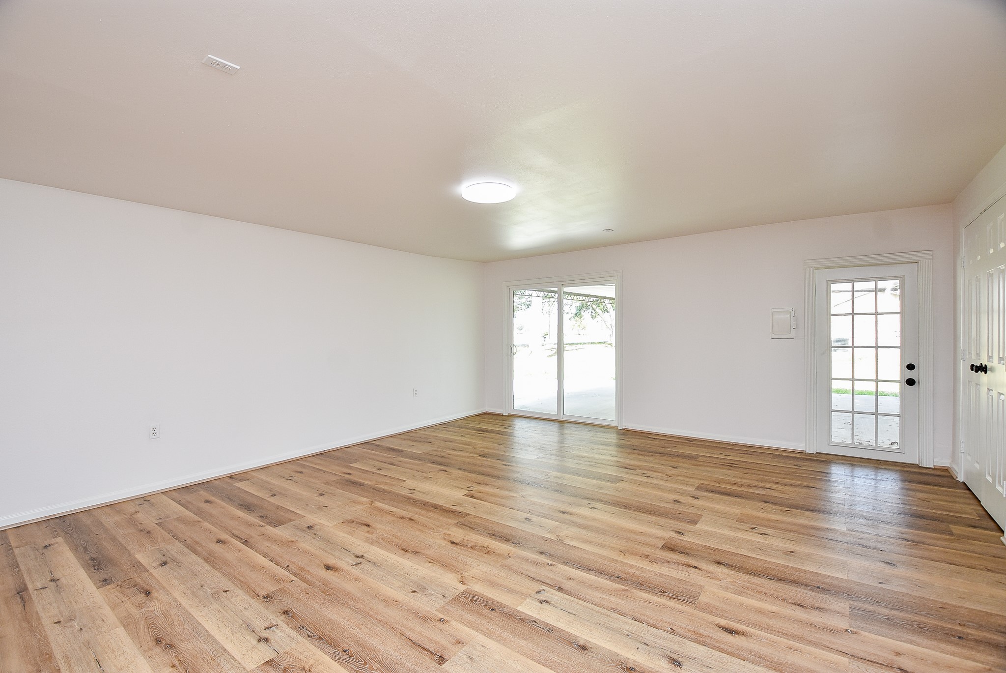 2751 Piper Road Property Photo 9