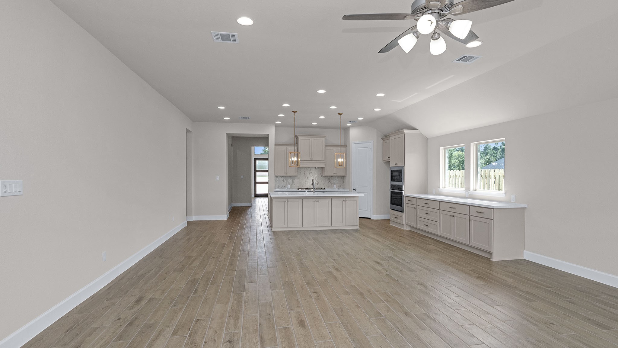 41463 Threadgill Way Property Photo 3