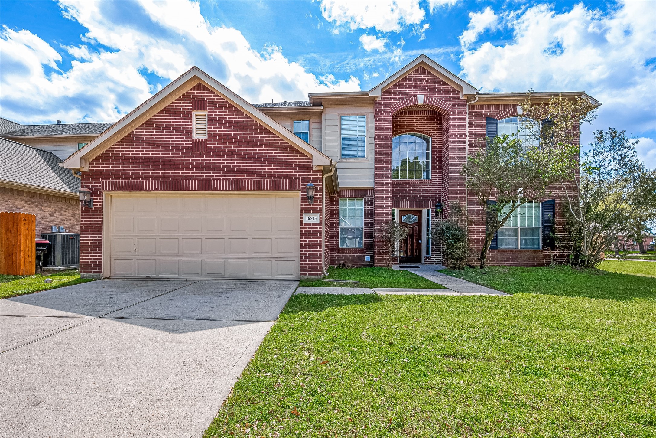 16543 Cypress Thicket Drive Property Photo