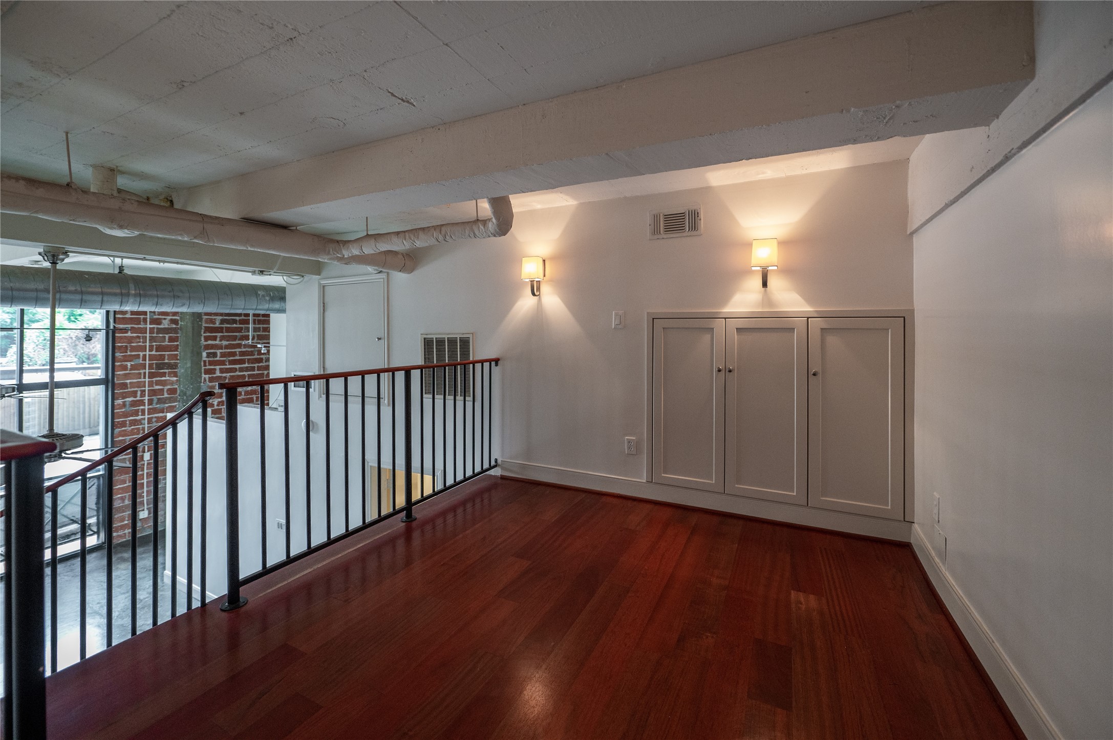 915 N San Jacinto Street 1ab Property Photo 13