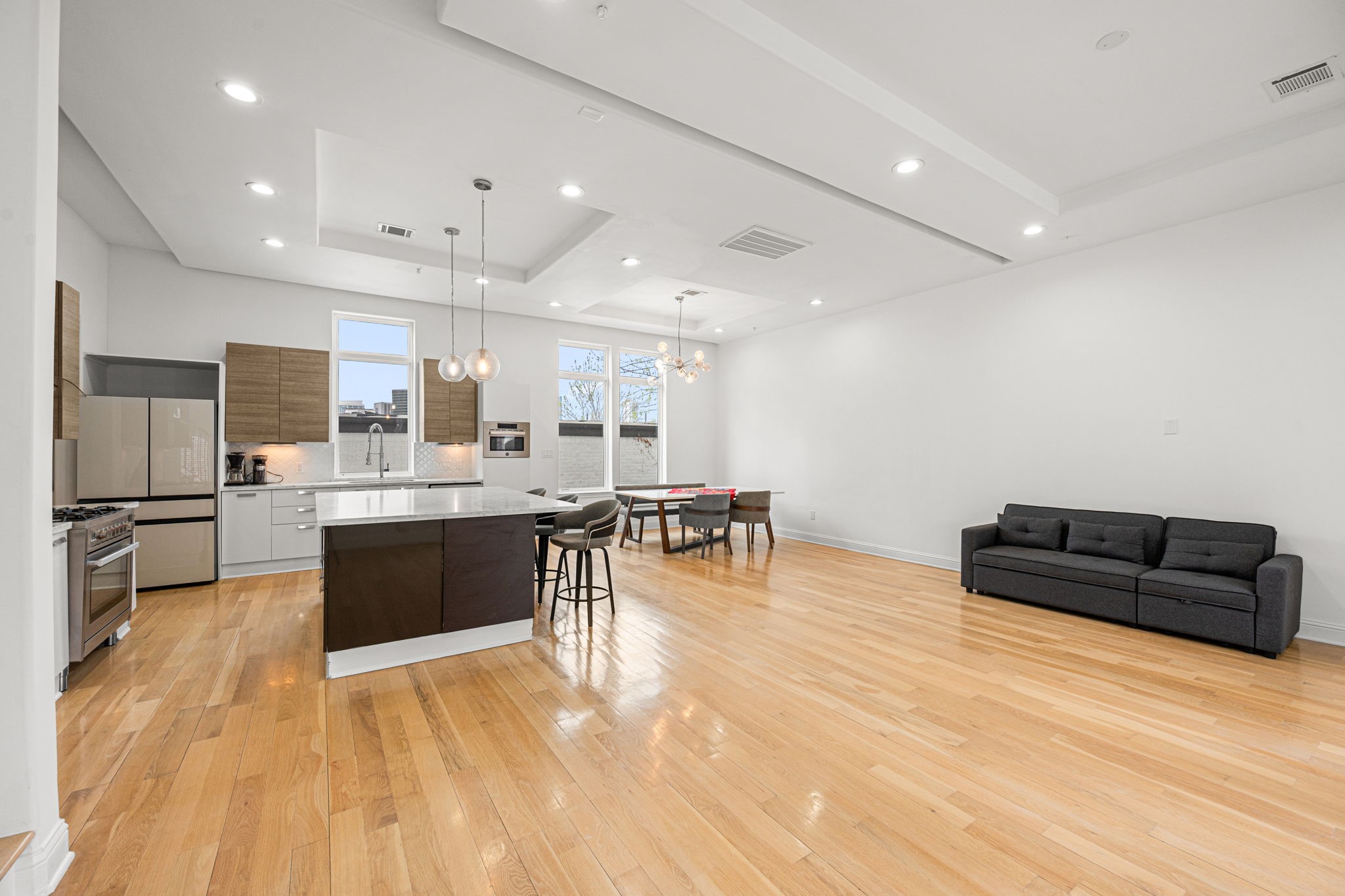 1842 Colquitt Street Property Photo 12