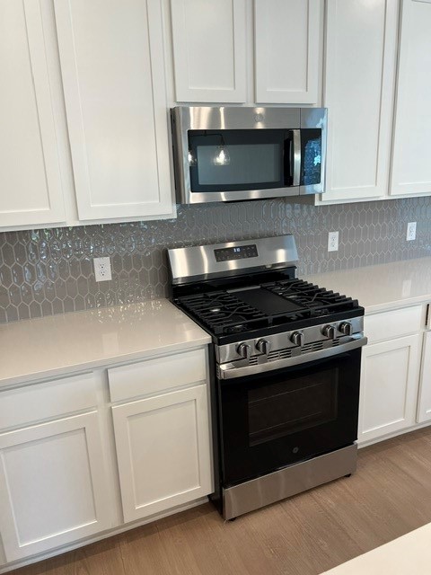 32523 Midsummer Drive Property Photo 12