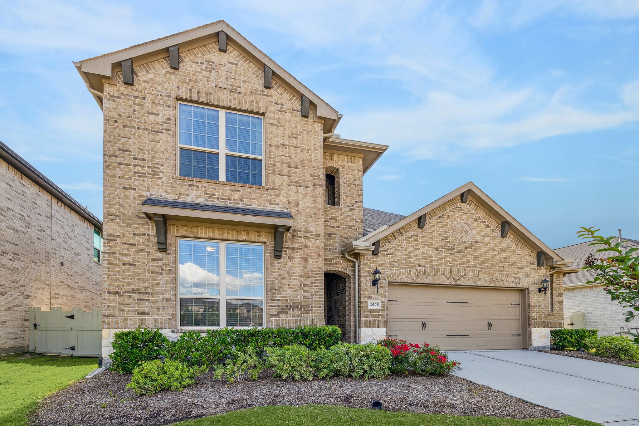 10292 Bayou Oaks Drive Property Photo