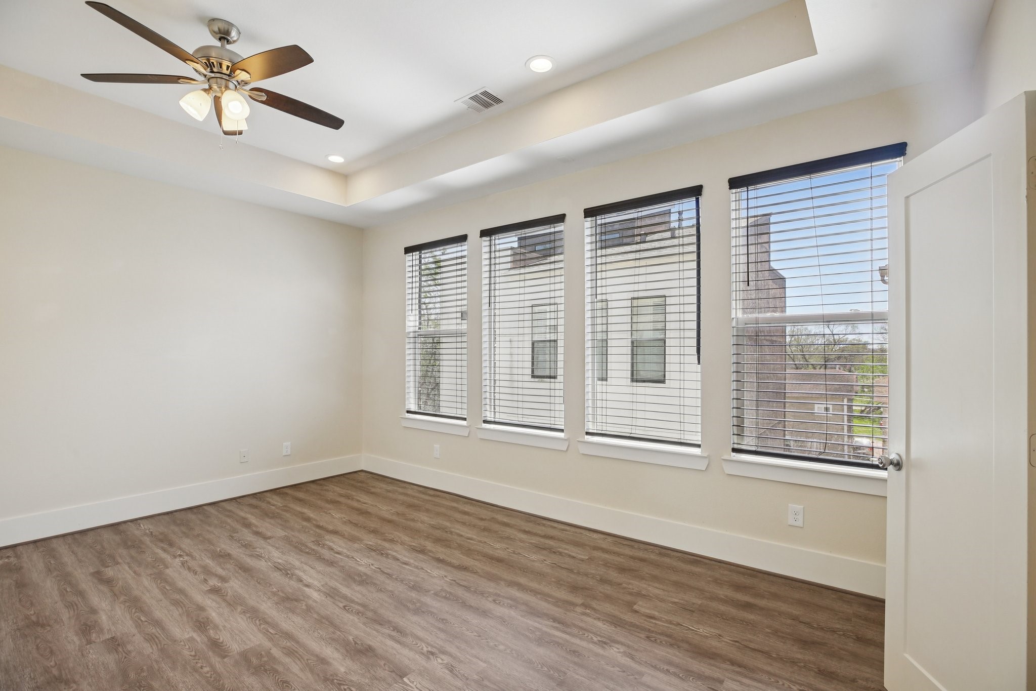 209 Burr Street C Property Photo 31