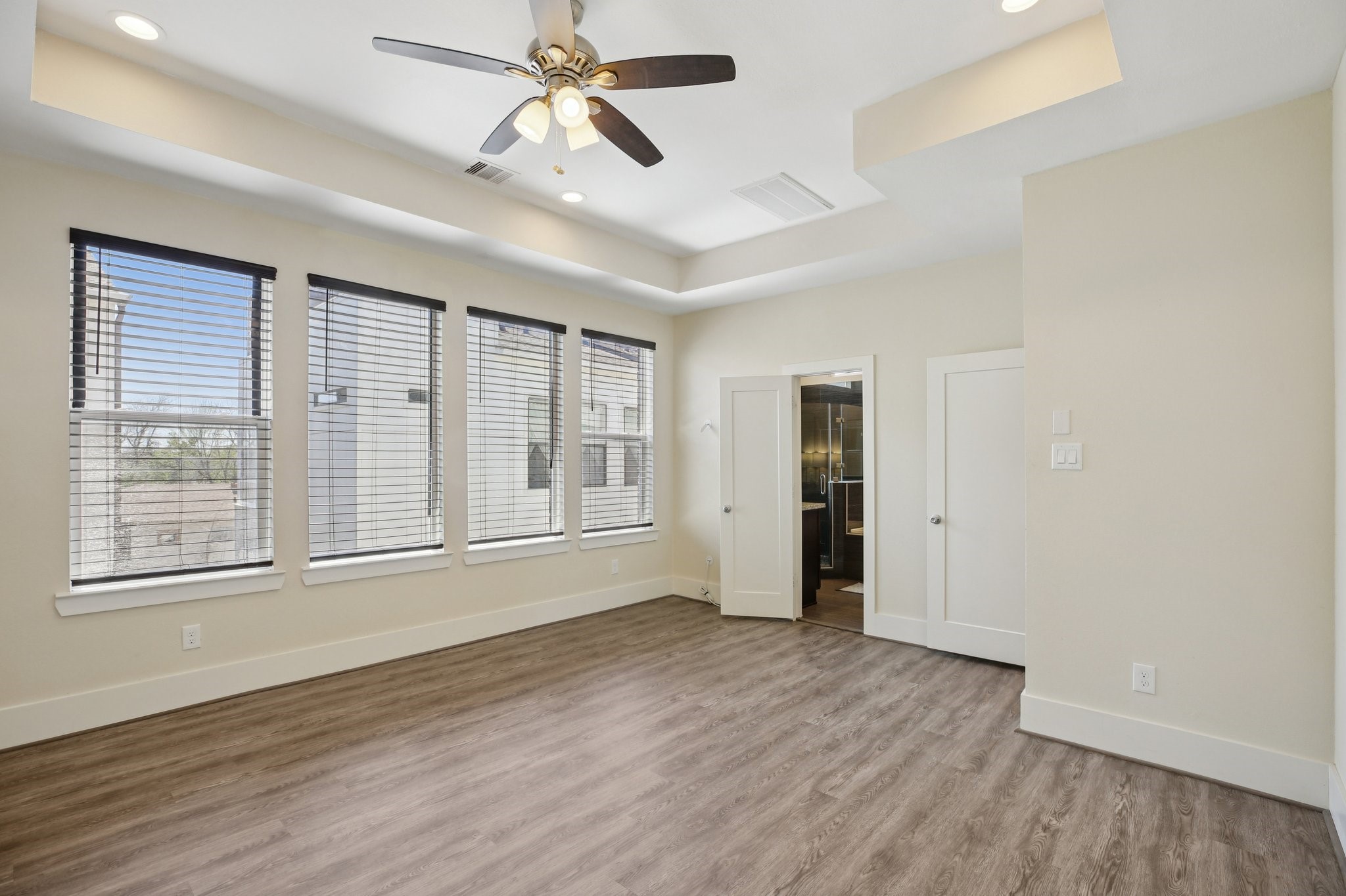 209 Burr Street C Property Photo 34