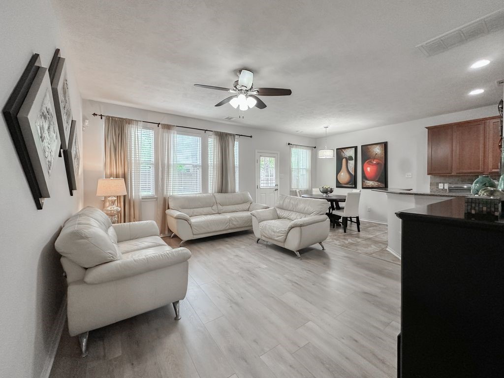 3 Fairlee Court Property Photo 5