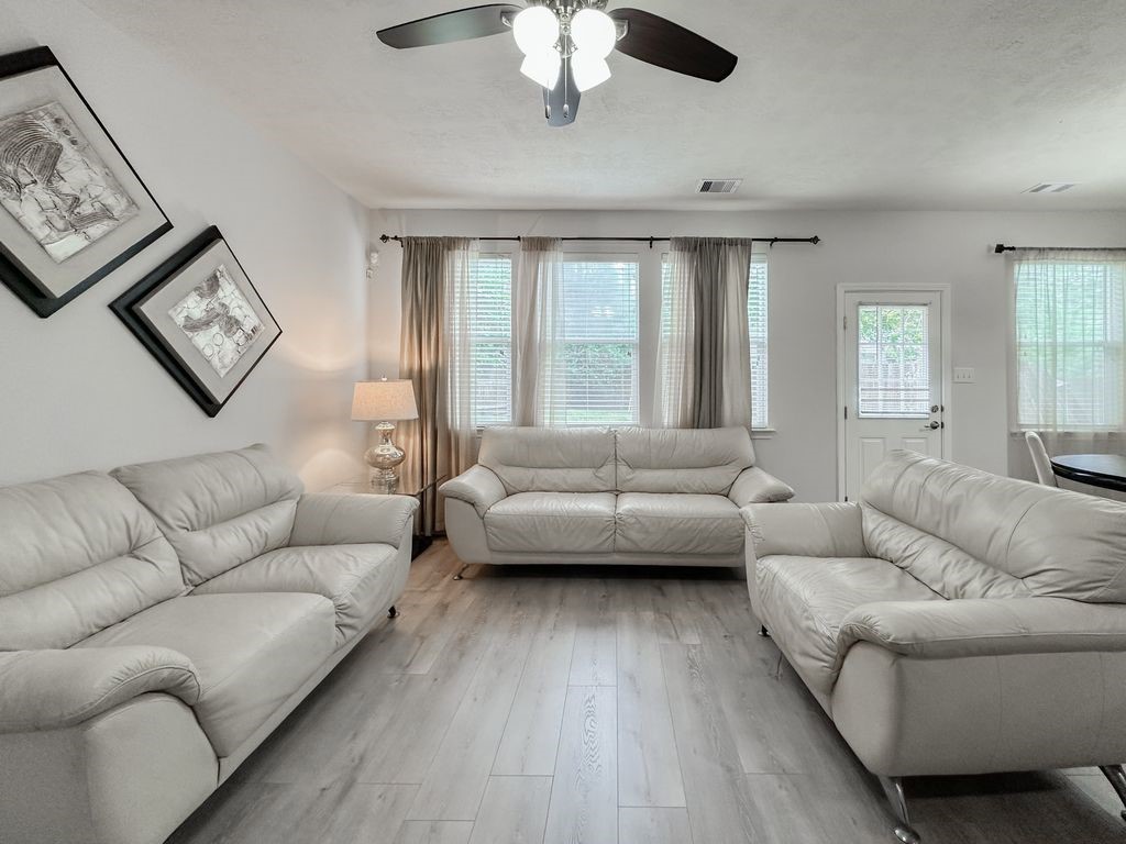 3 Fairlee Court Property Photo 6
