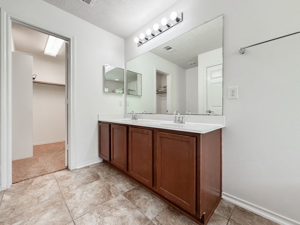 3 Fairlee Court Property Photo 25