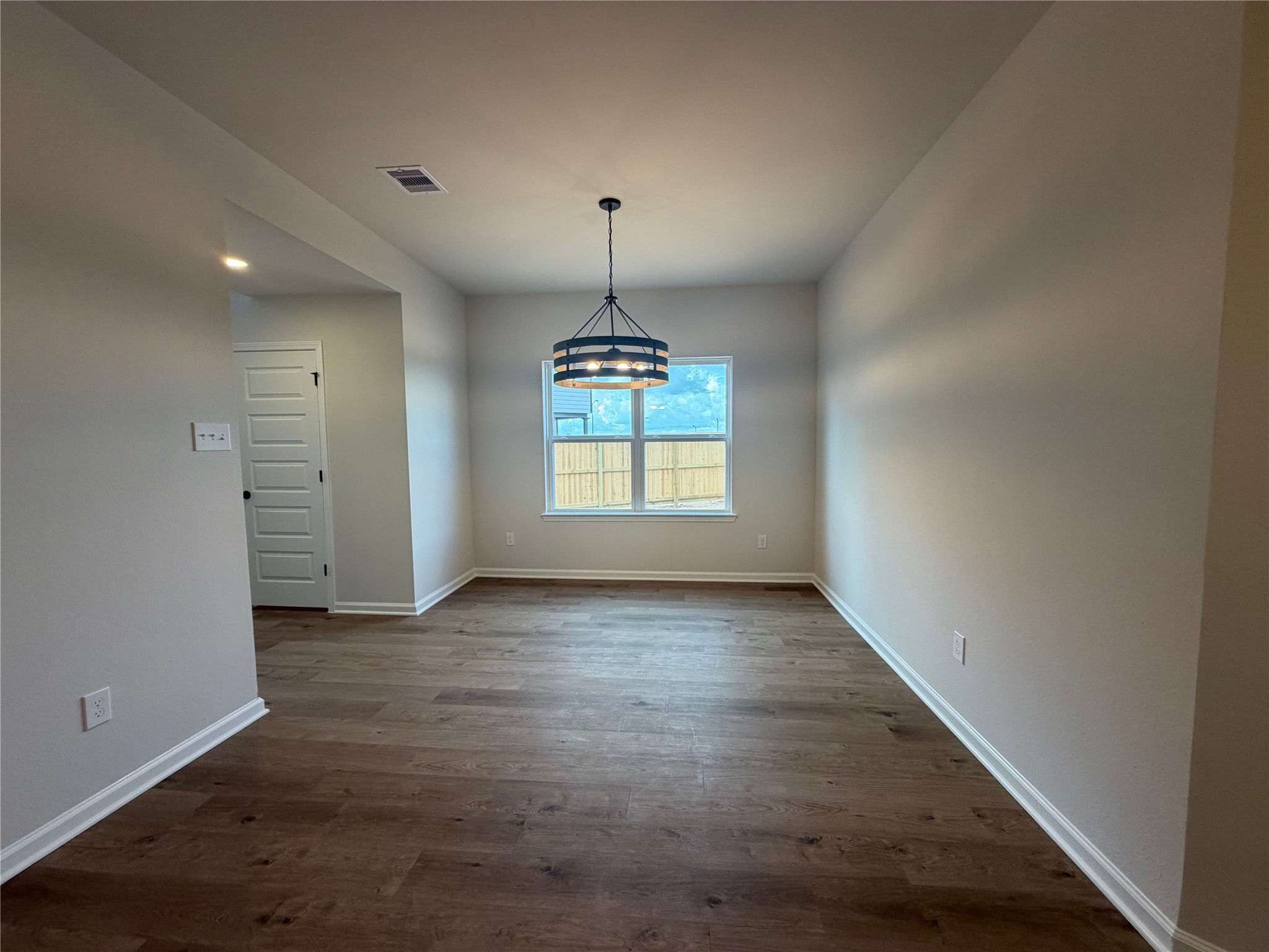 409 Stone Placa Trail Property Photo 4