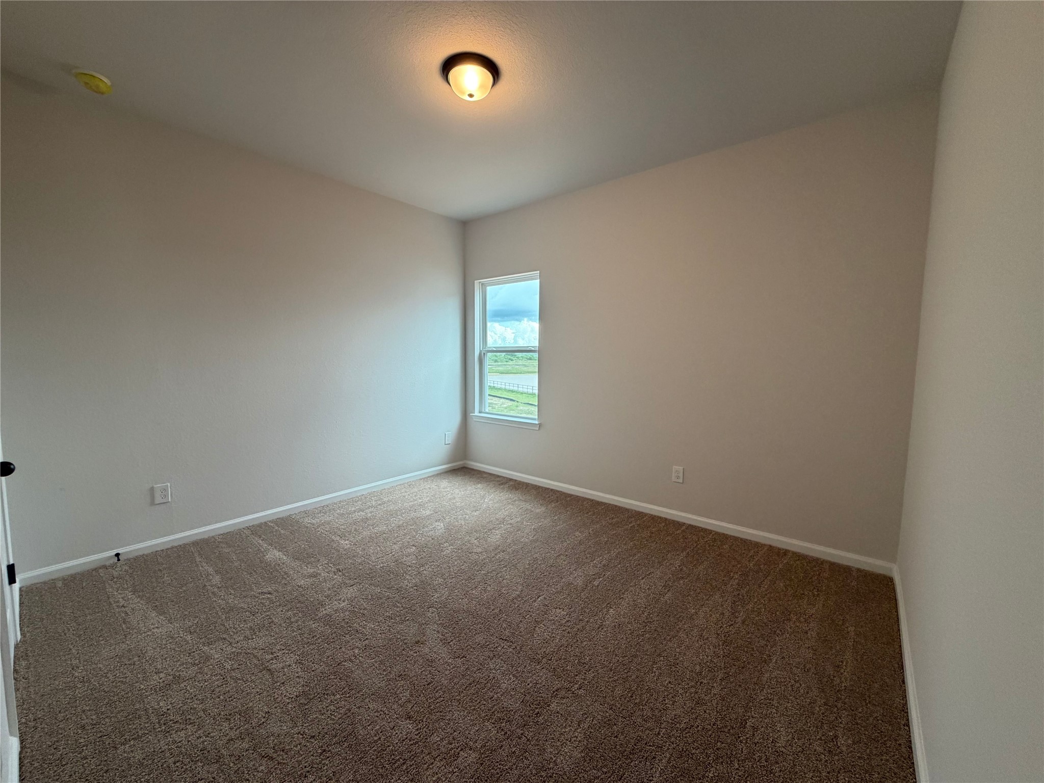 409 Stone Placa Trail Property Photo 15