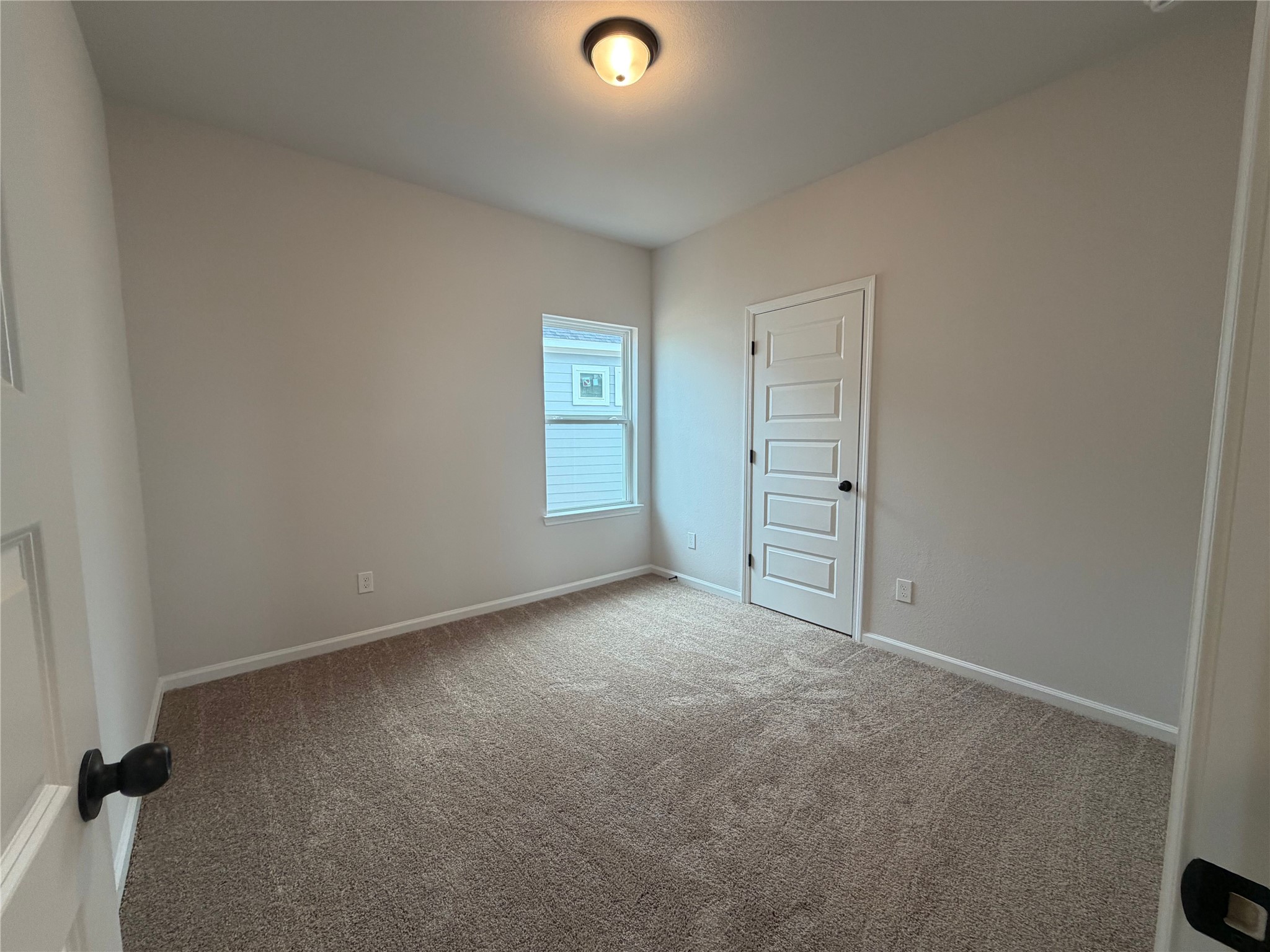 409 Stone Placa Trail Property Photo 16