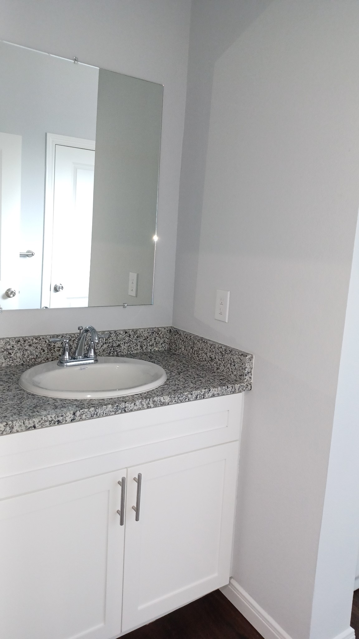 18827 Luminescent Lane Property Photo 24
